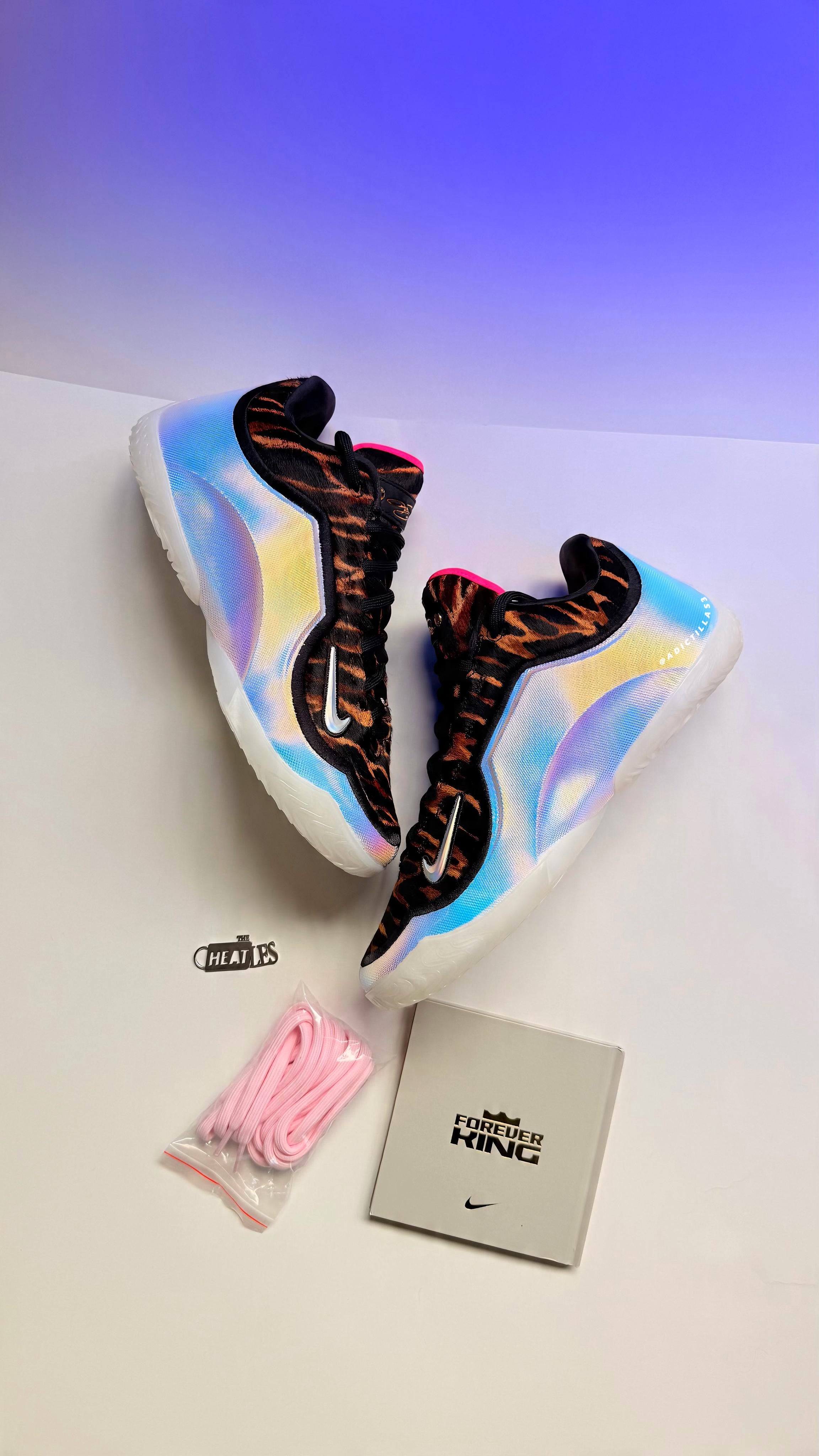LeBron XXIII "Heat Wave"