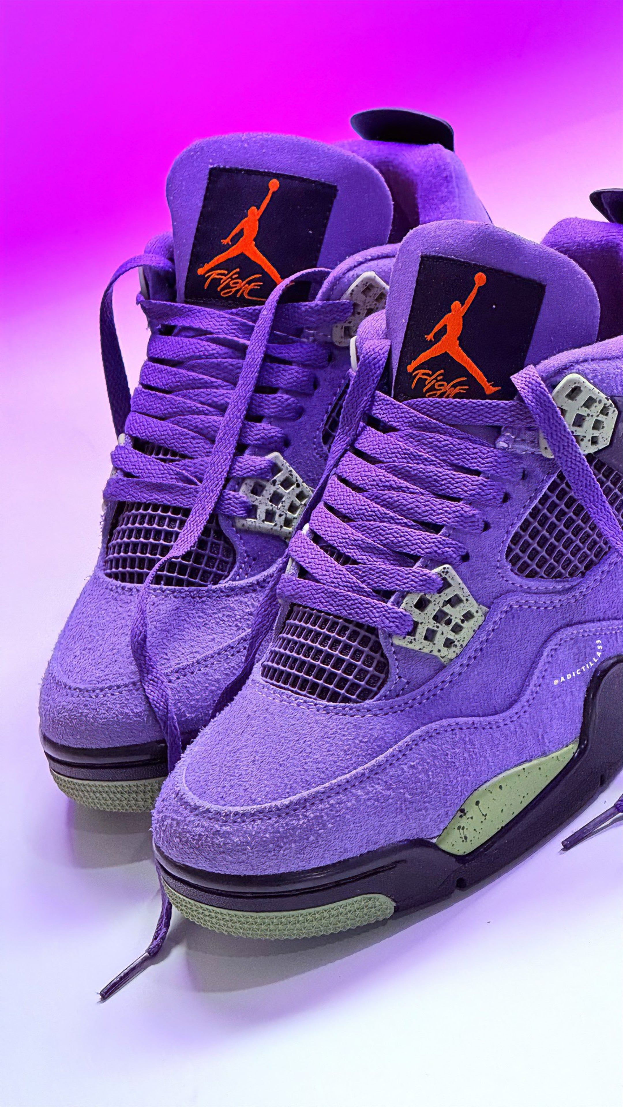Air Jordan 4 Retro “ Canyon Purple “