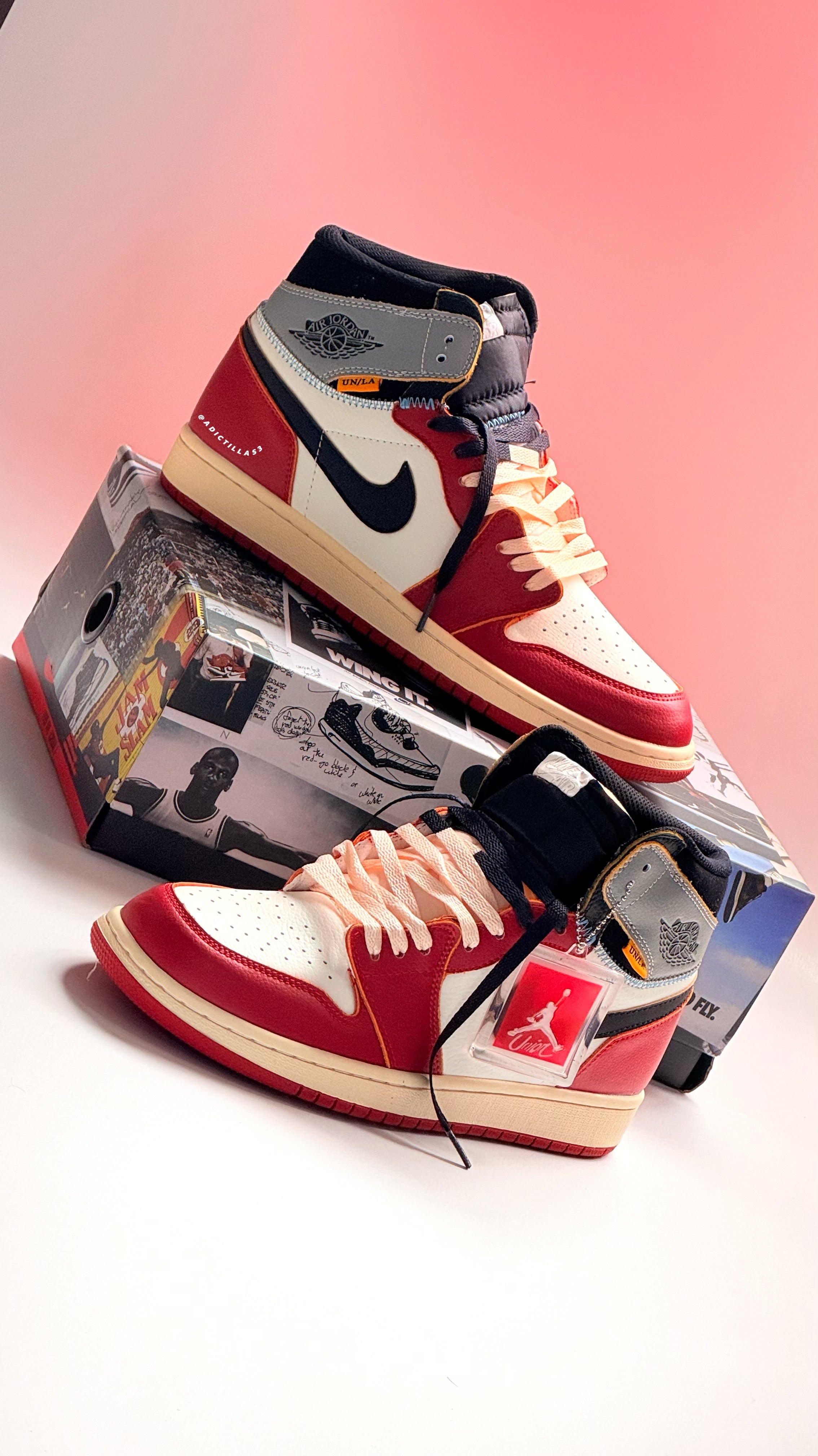 Air Jordan 1 x Union
Varsity Red and Shadow Grey