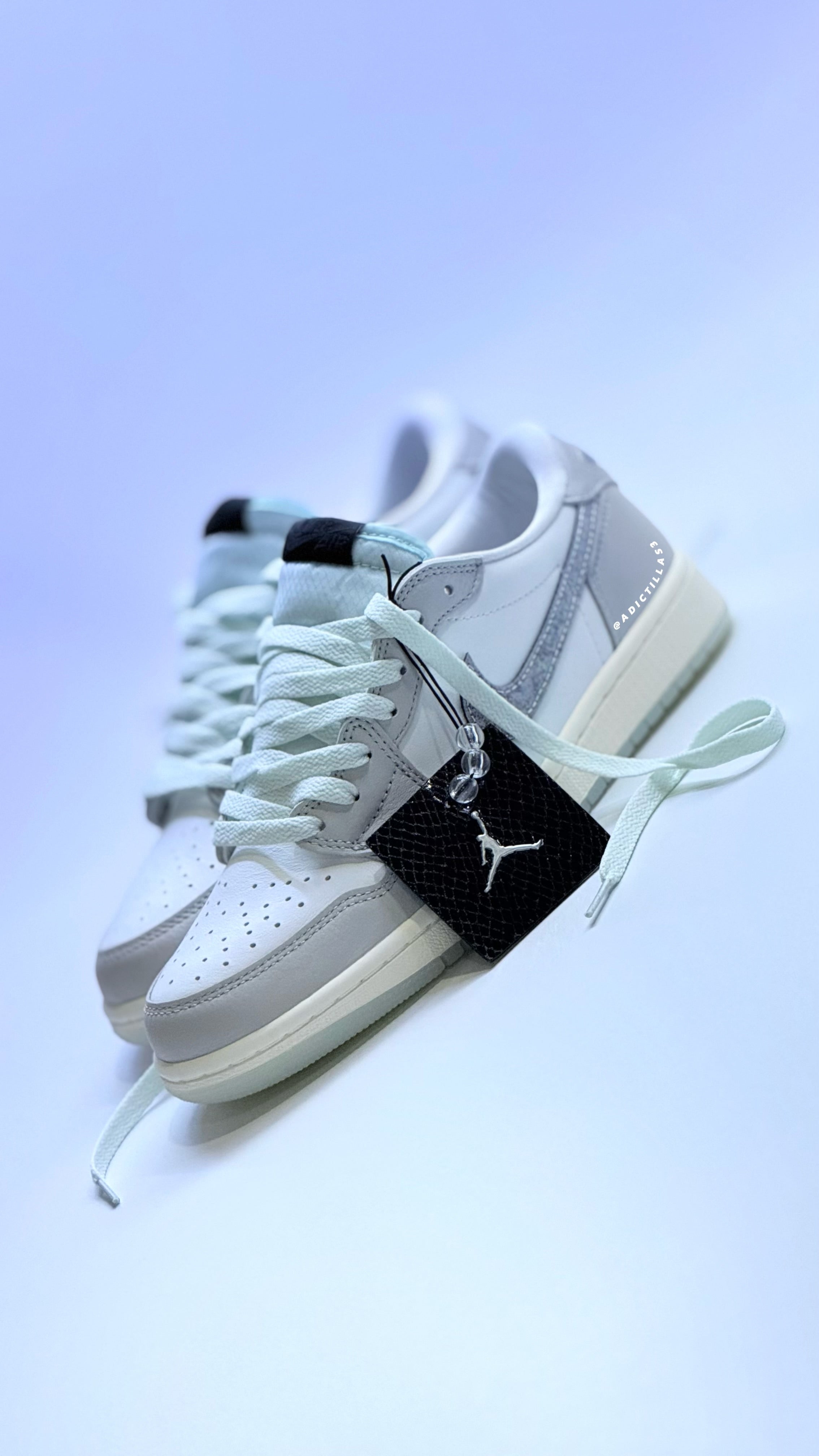 Air Jordan 1 Low OG "Chinese New Year"