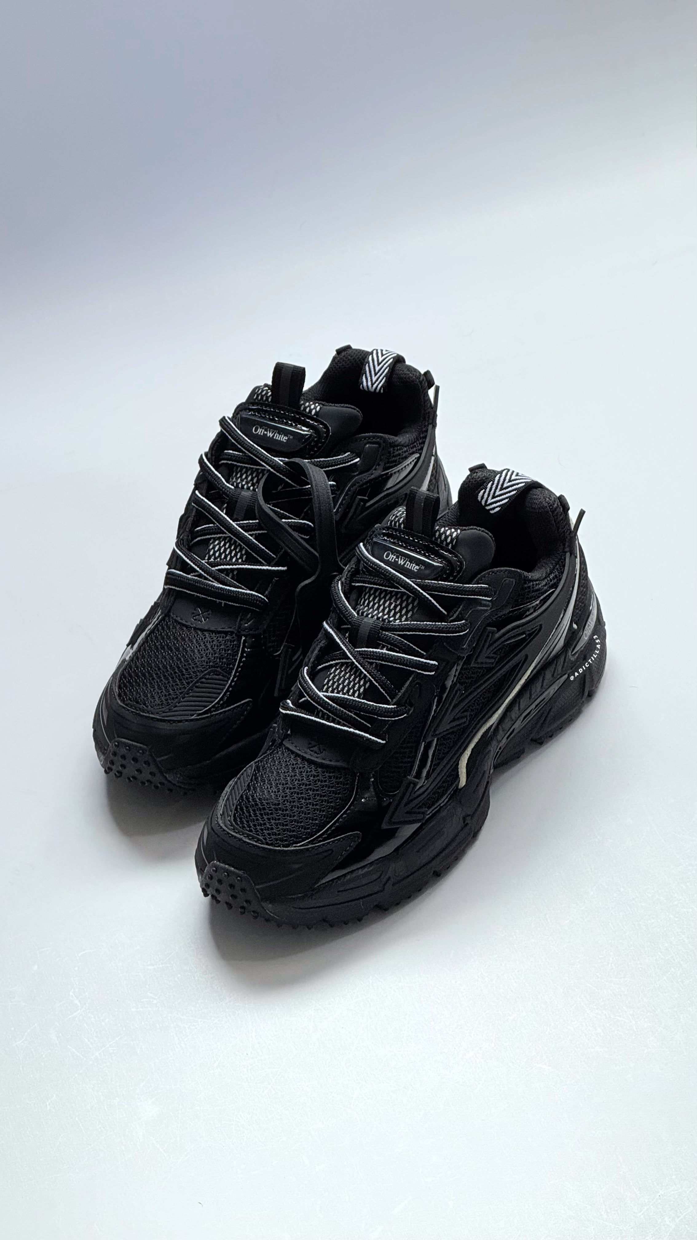 Off-White Be Right Back | Black