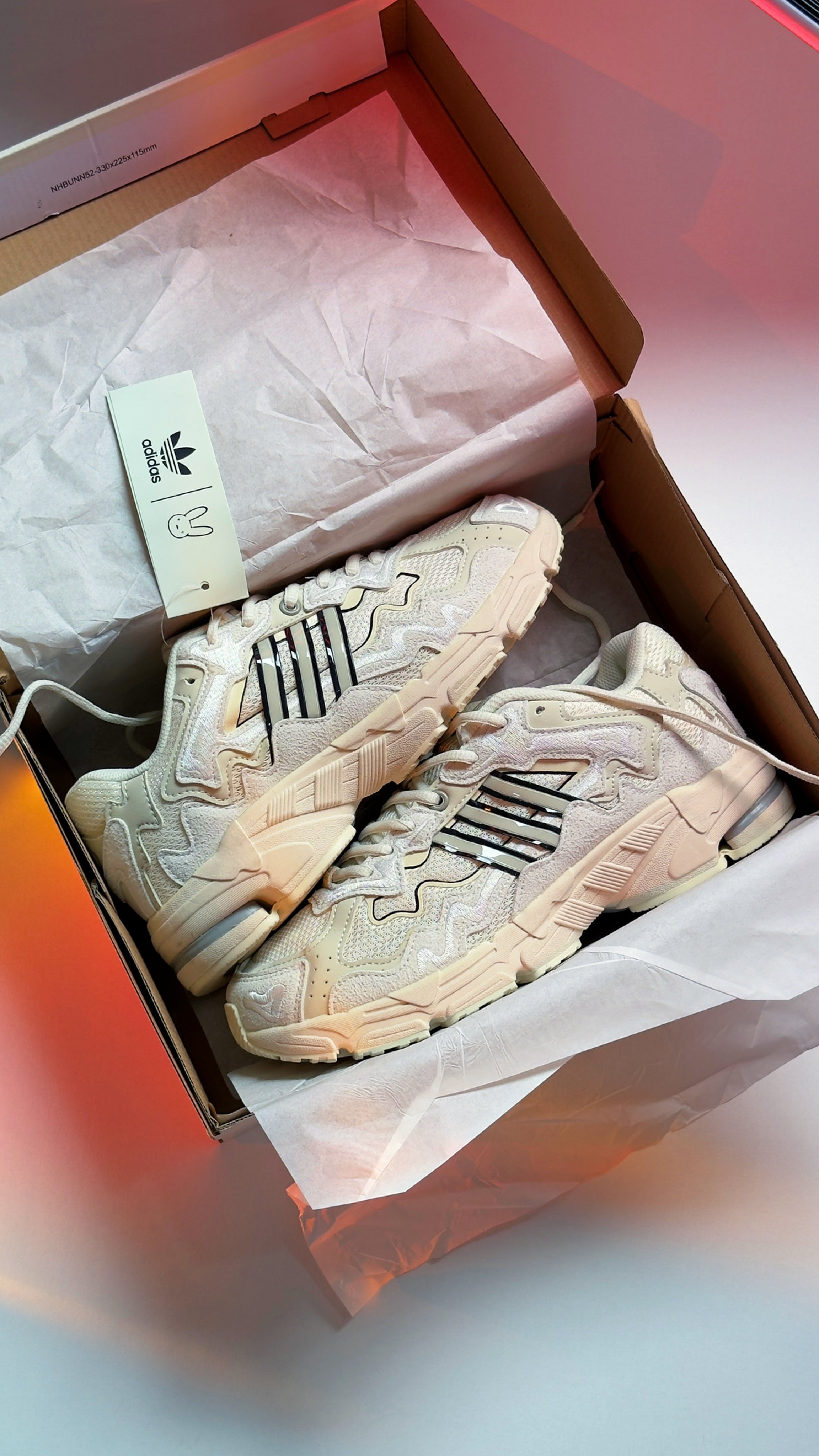 Adidas Response Cl x Bad Bunny Wonder White