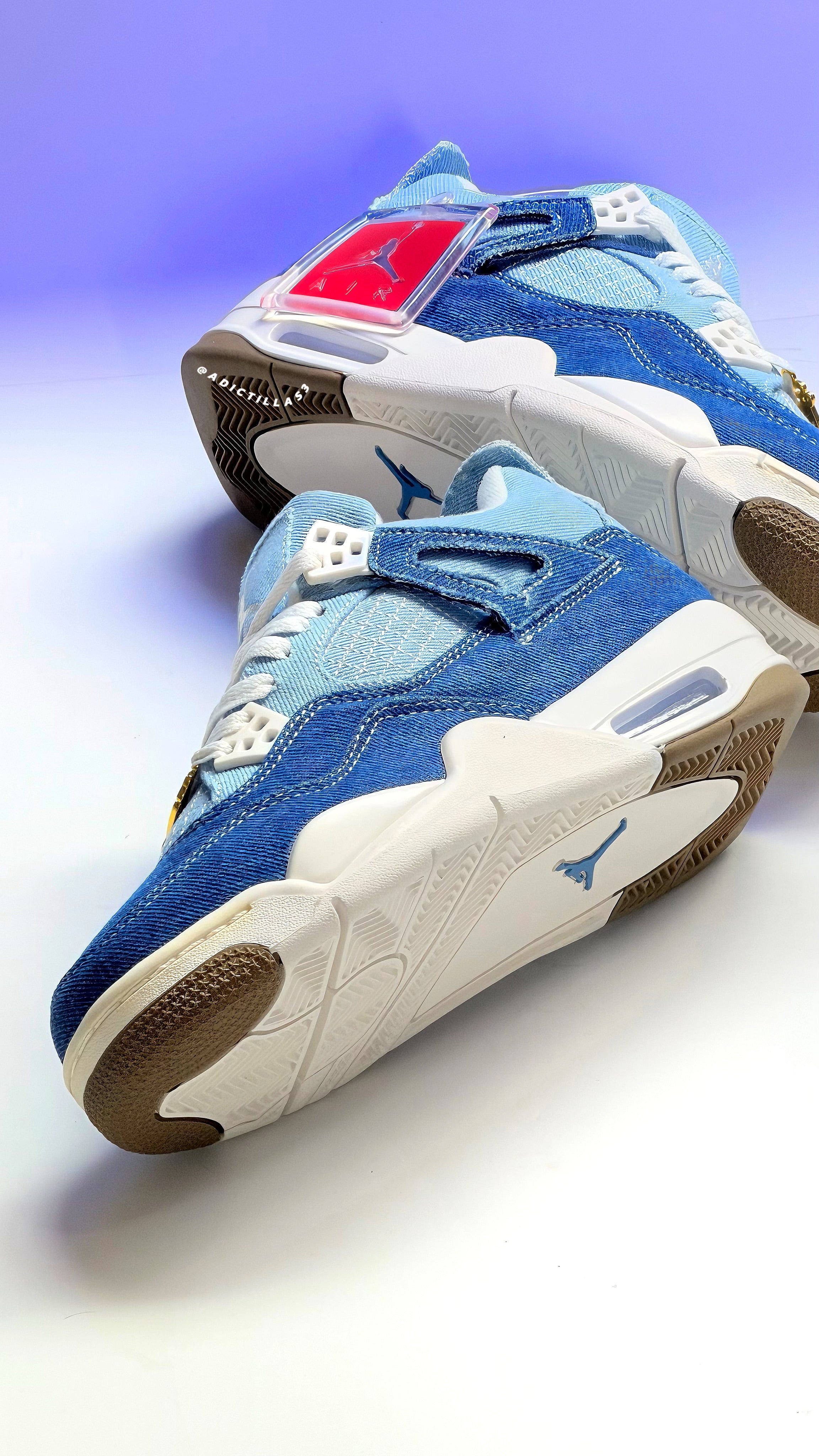 Air Jordan 4 Worn Blue