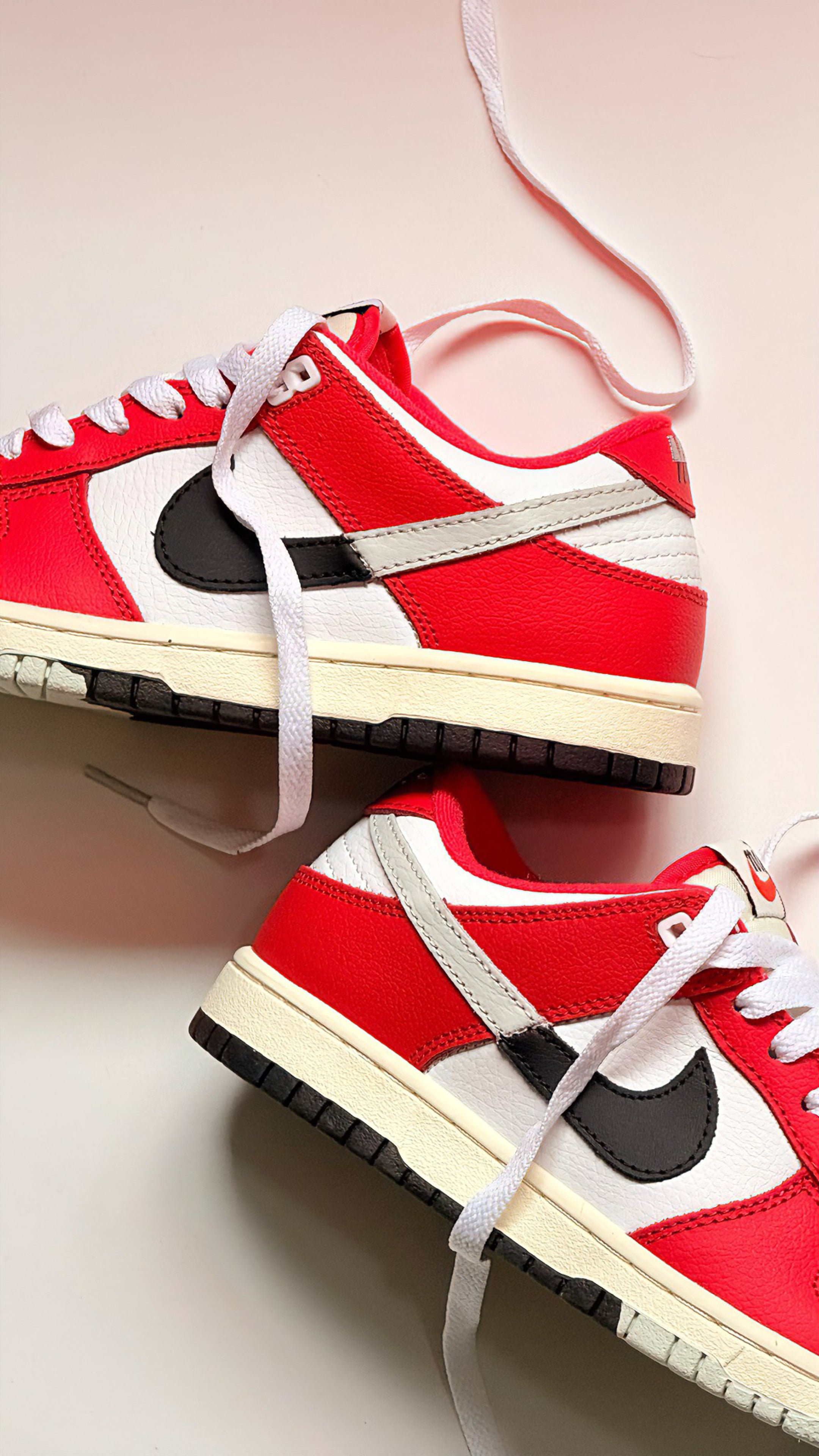 Nike Sb Dunk Low Chicago Split