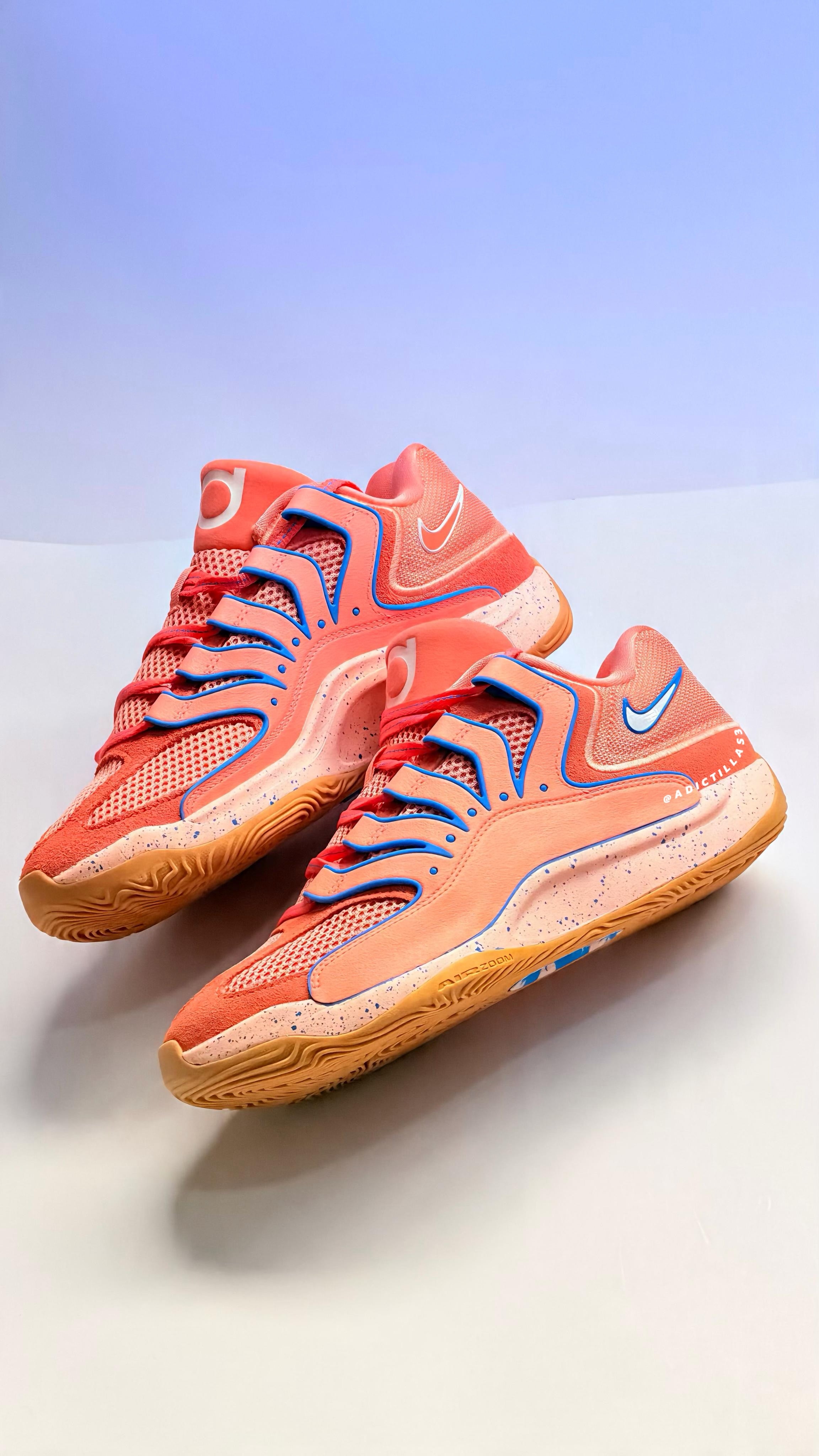 KD 18 "Atomic Pink / Light Wild Mango”