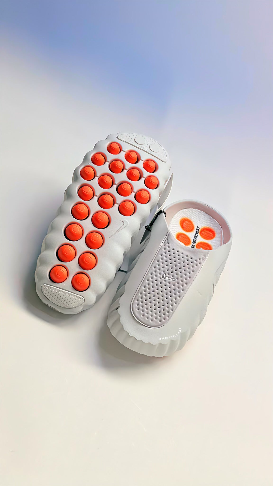 Nike Mind 001