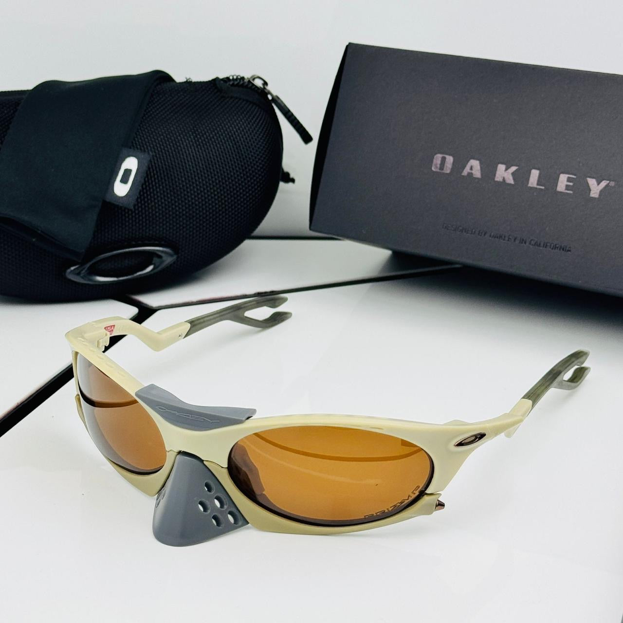 Lentes Oakley Plantaris