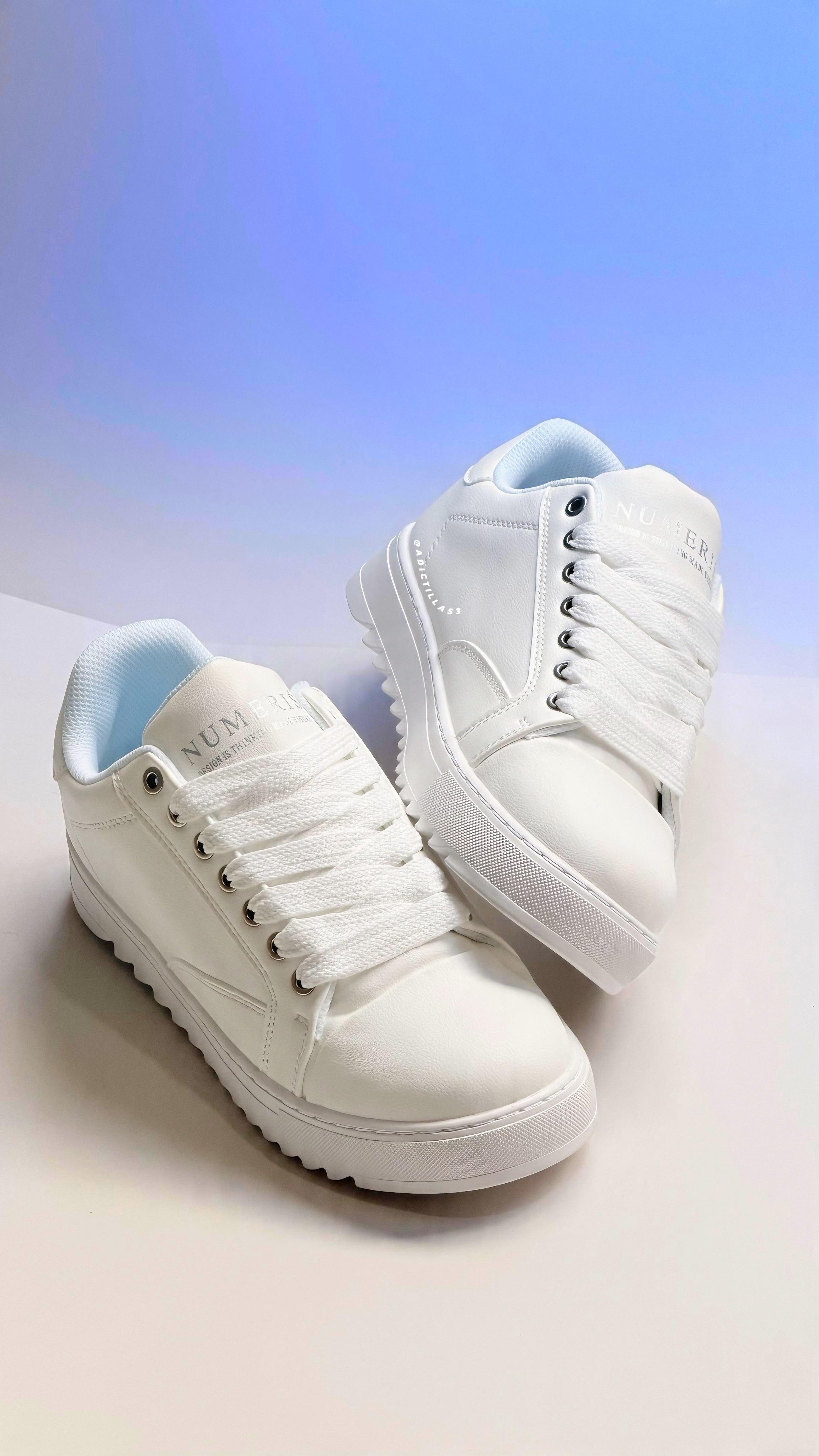 Numeris Sneakers