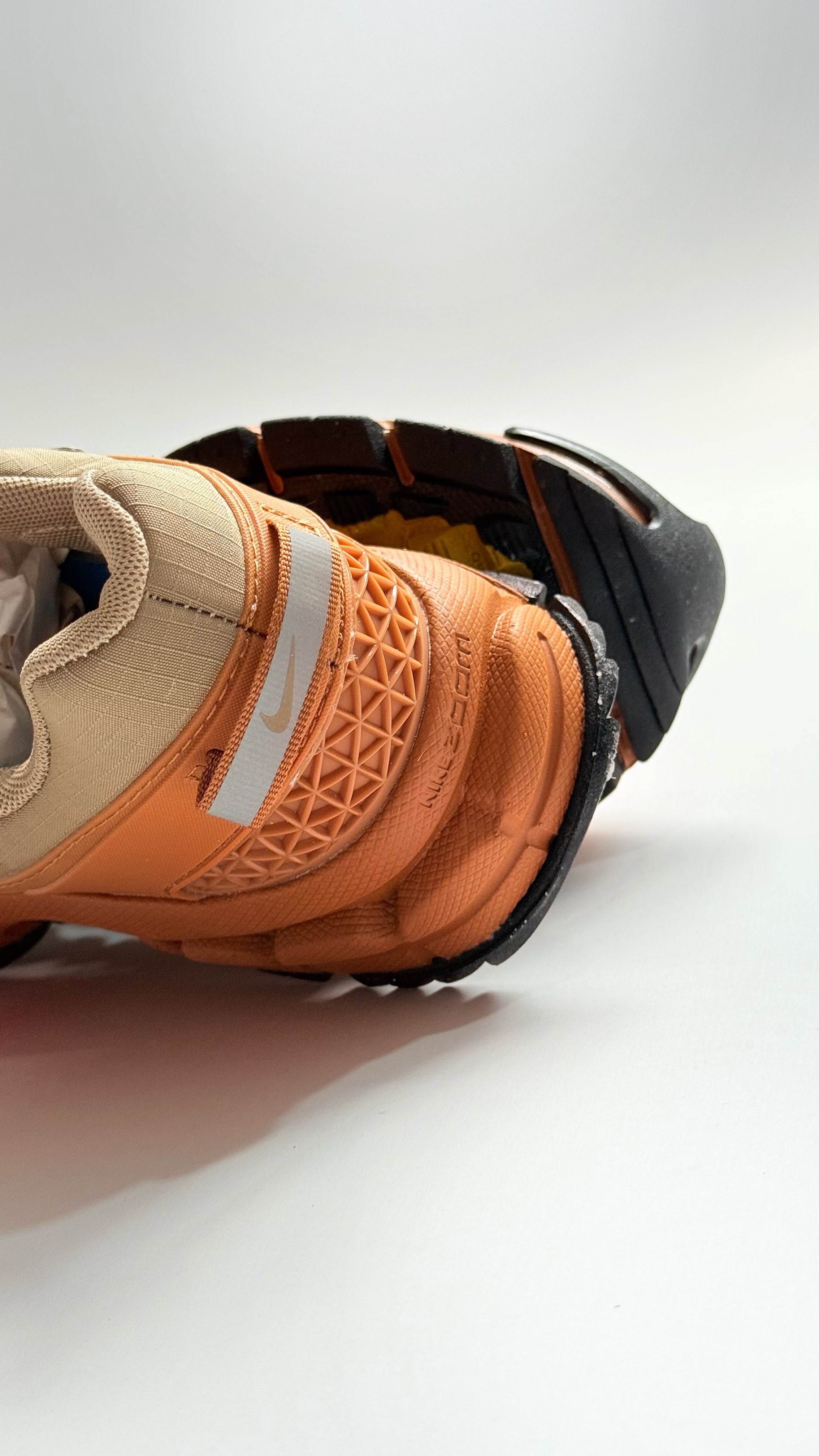 Nike Vomero 5 Roam Ocre