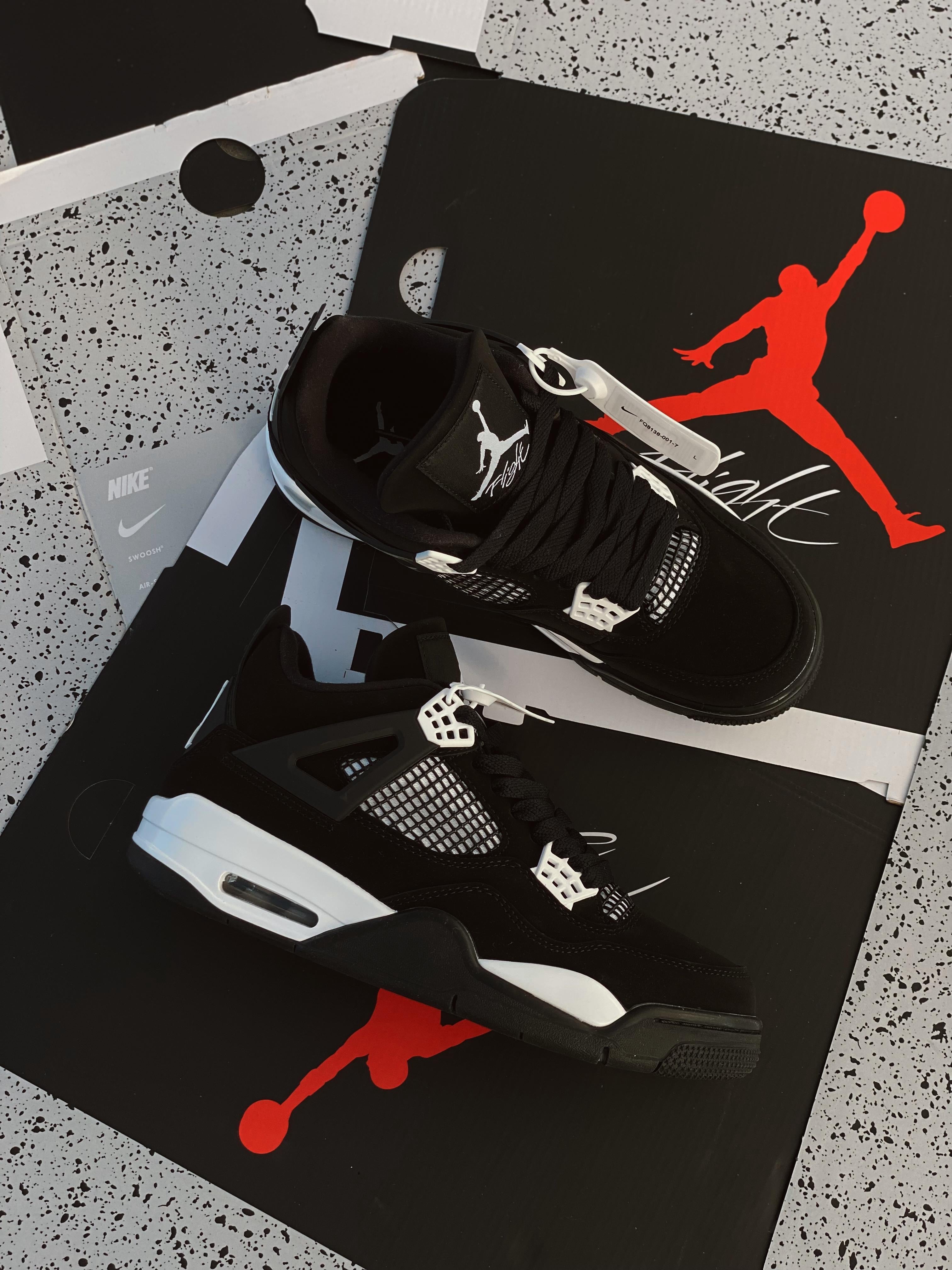 Jordan 4 Nigel Silvester Black Edition