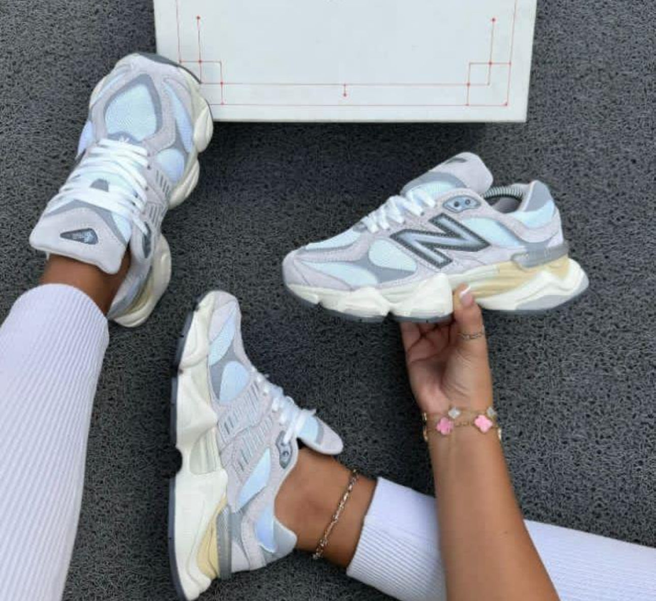 New Balance 9060