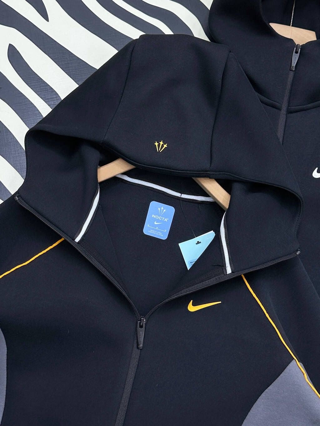 Nocta x Nike Set Completo Borde amarillo