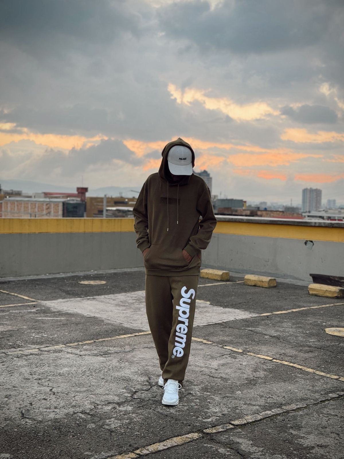 Conjunto Supreme Box Logo