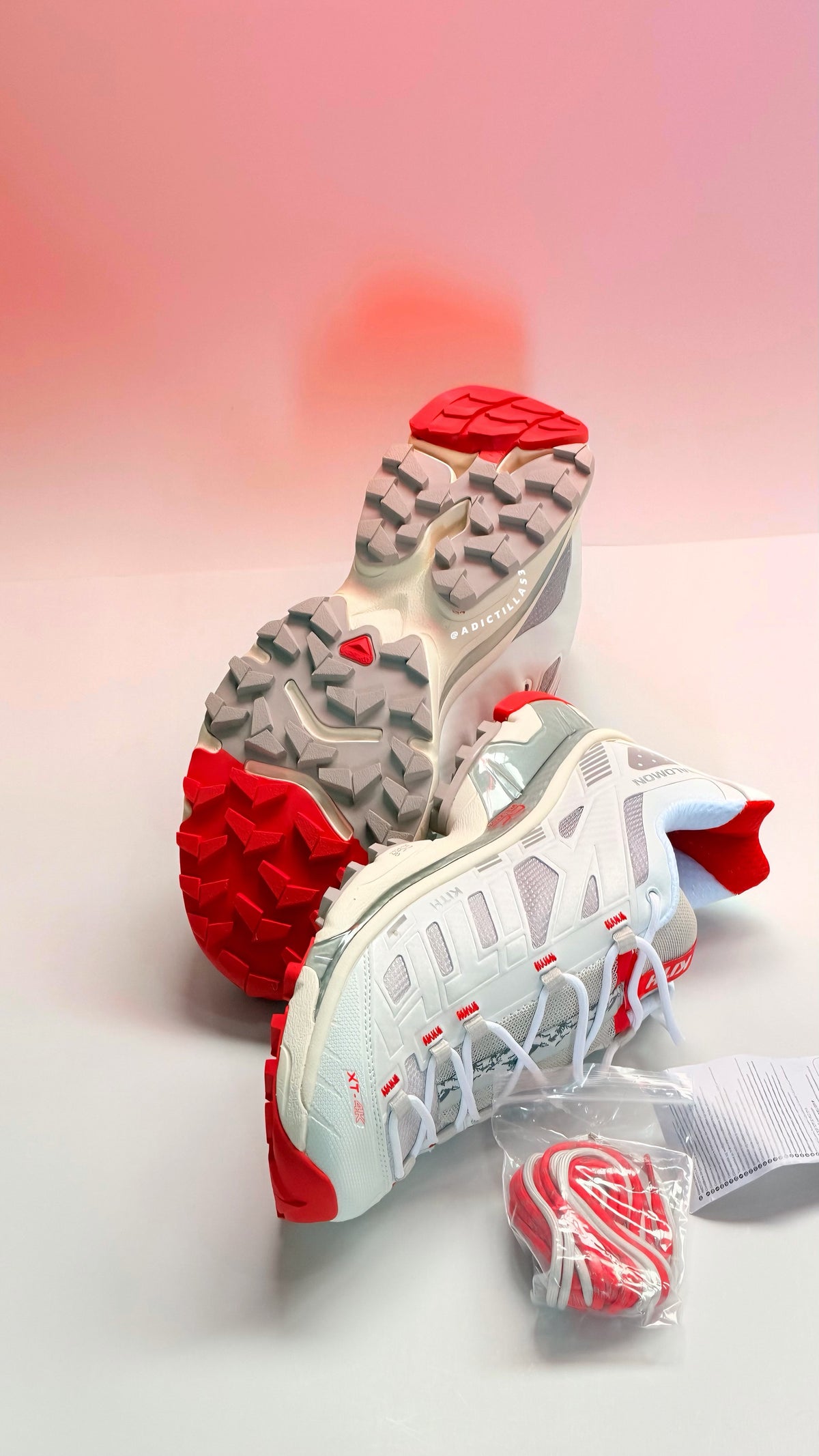 Salomón XT-4K "Kithmas White Red “