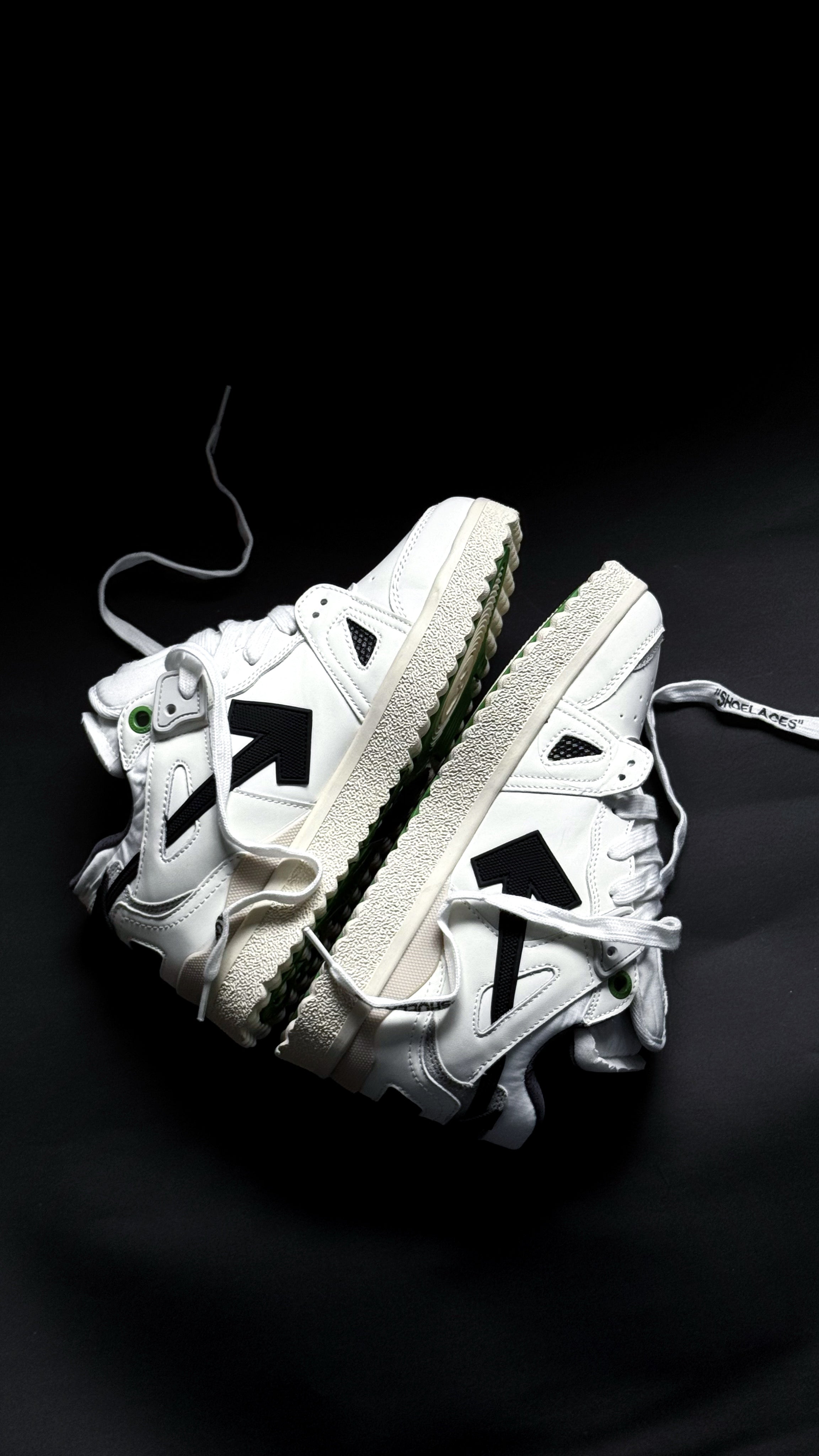 Off-White mid-top Sponge