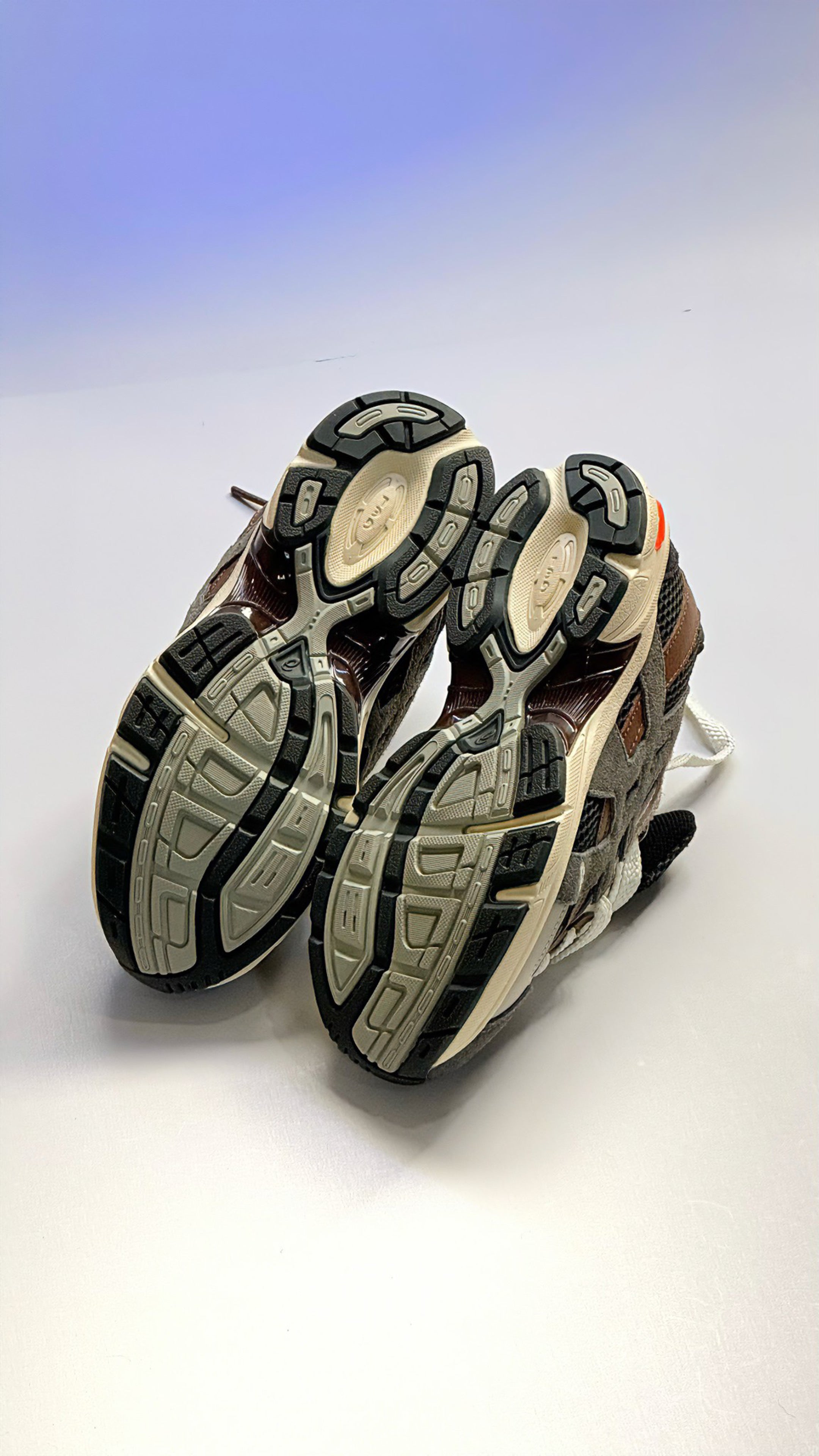 Asics Gel 1130 Hal Studios