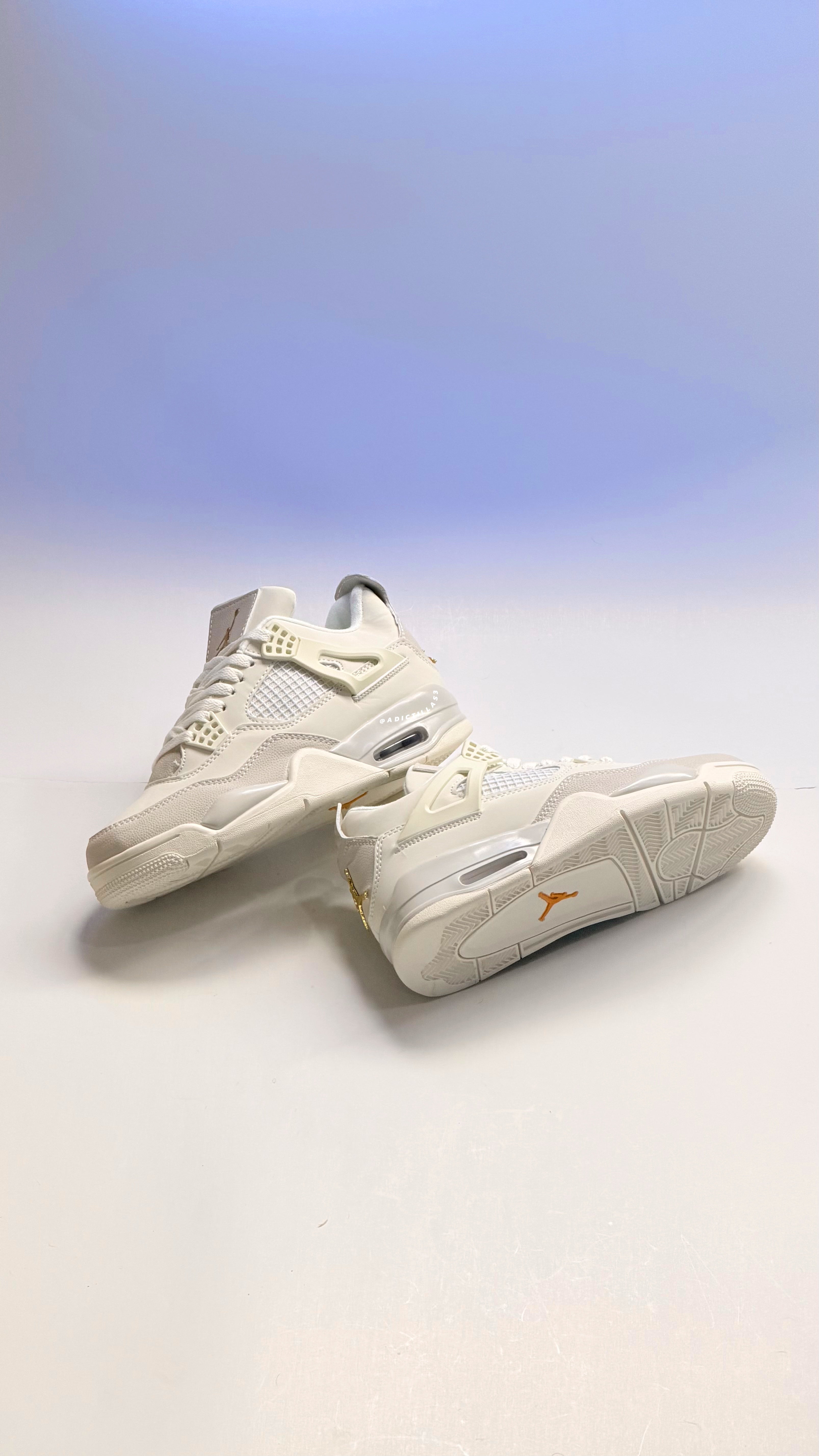 Air Jordan 4 Cream Gold