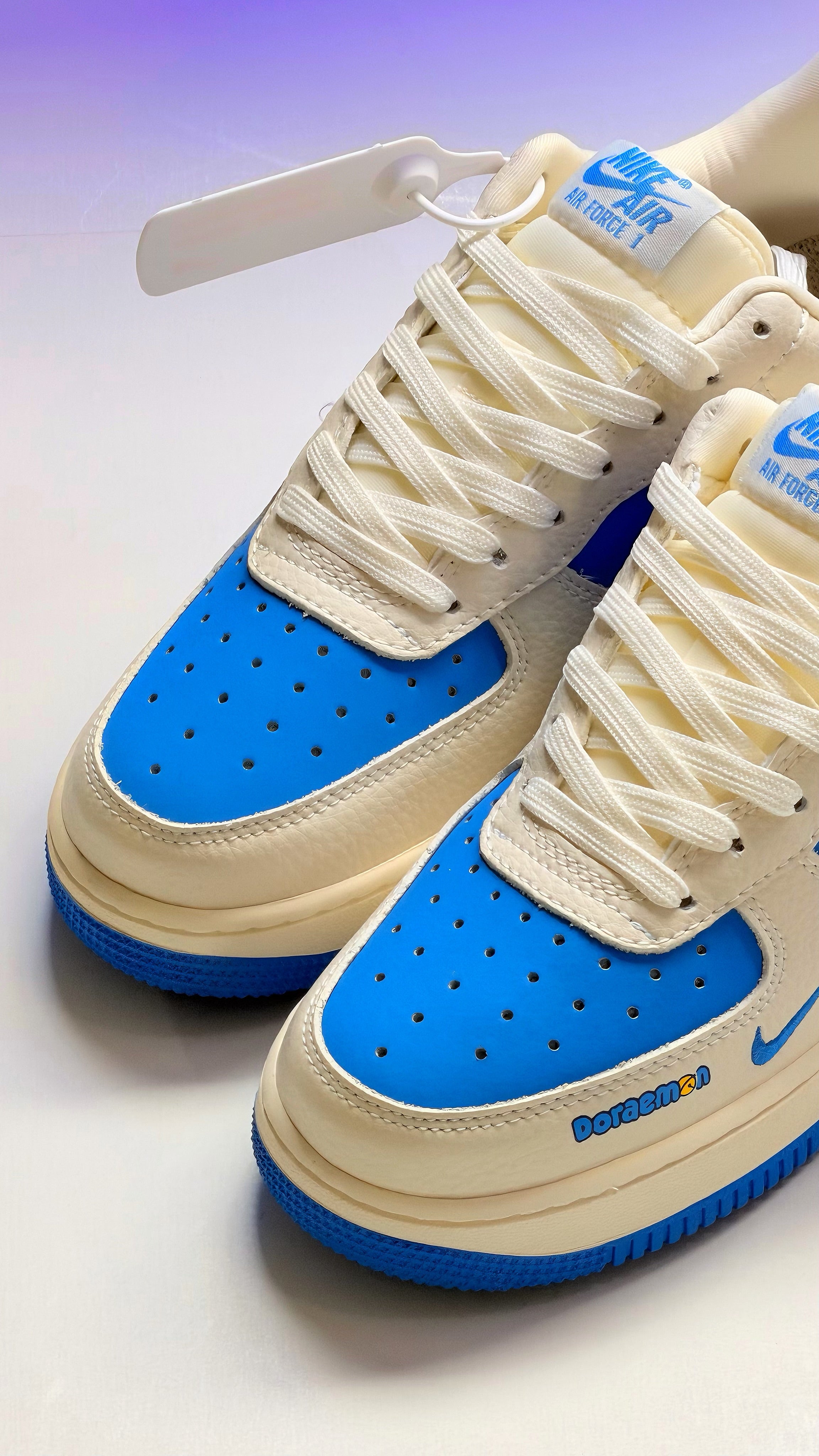 Nike AF1 x Doraemon