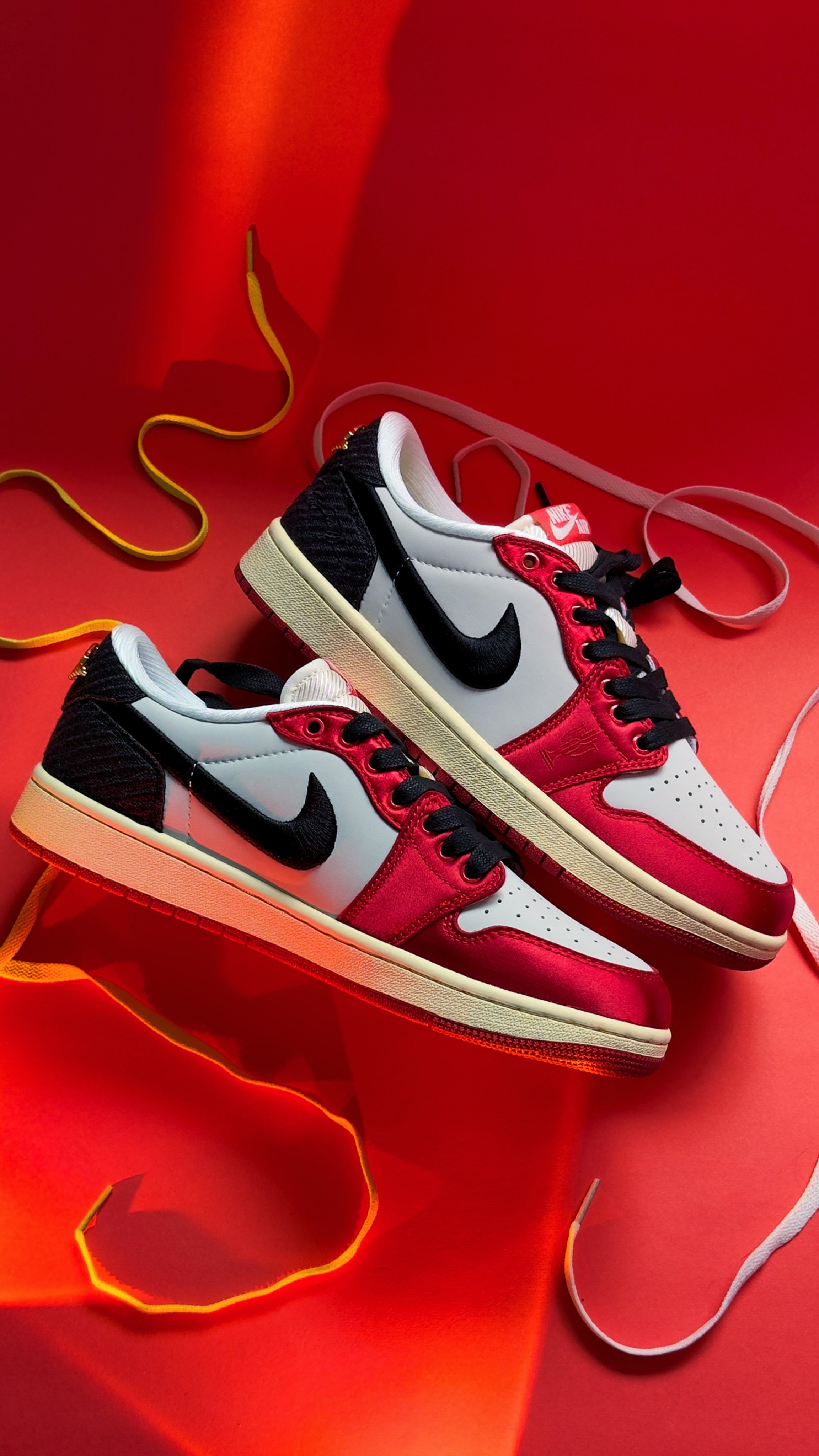 Air Jordan 1 Low Trophy Room