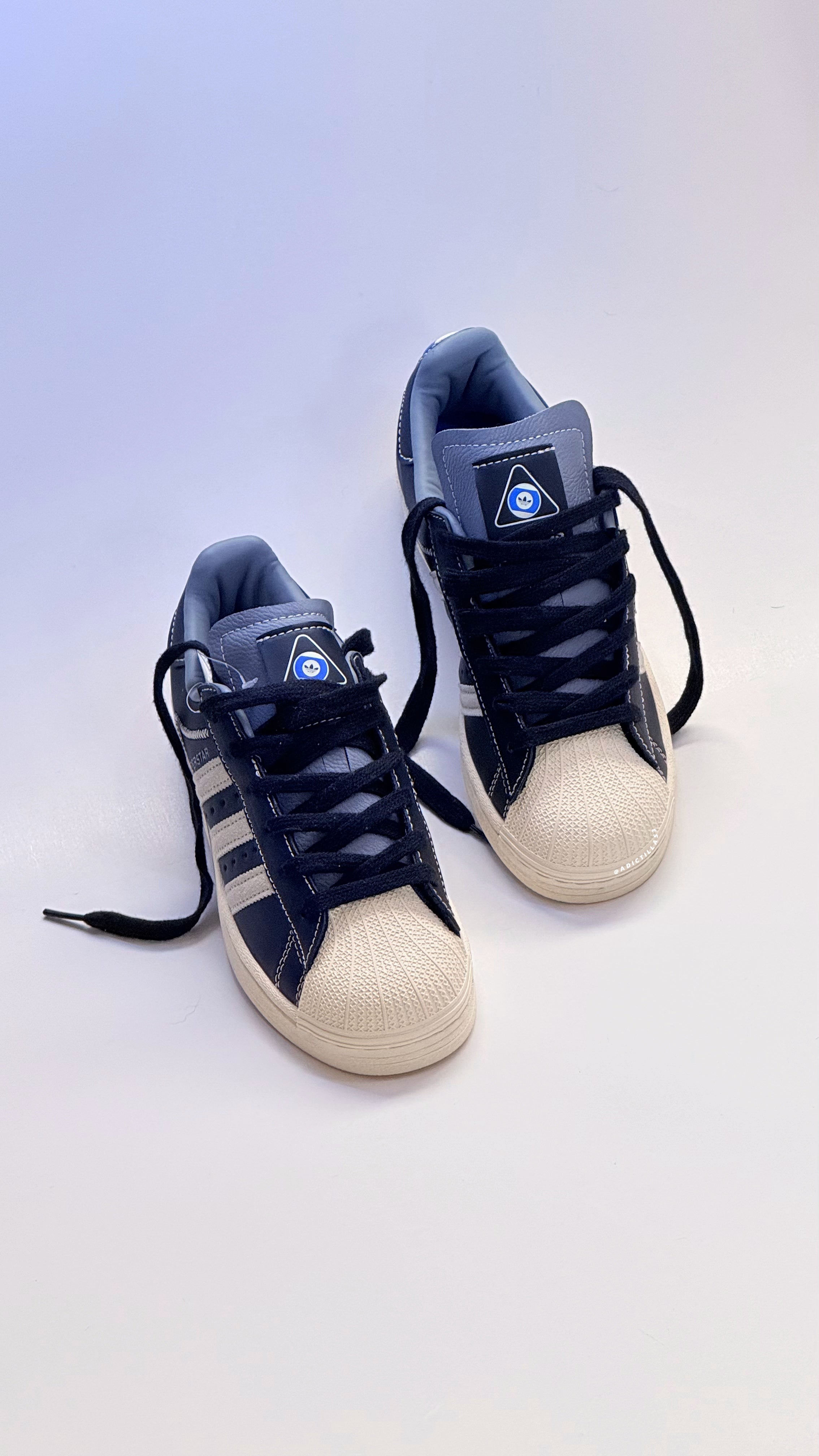Adidas Superstar