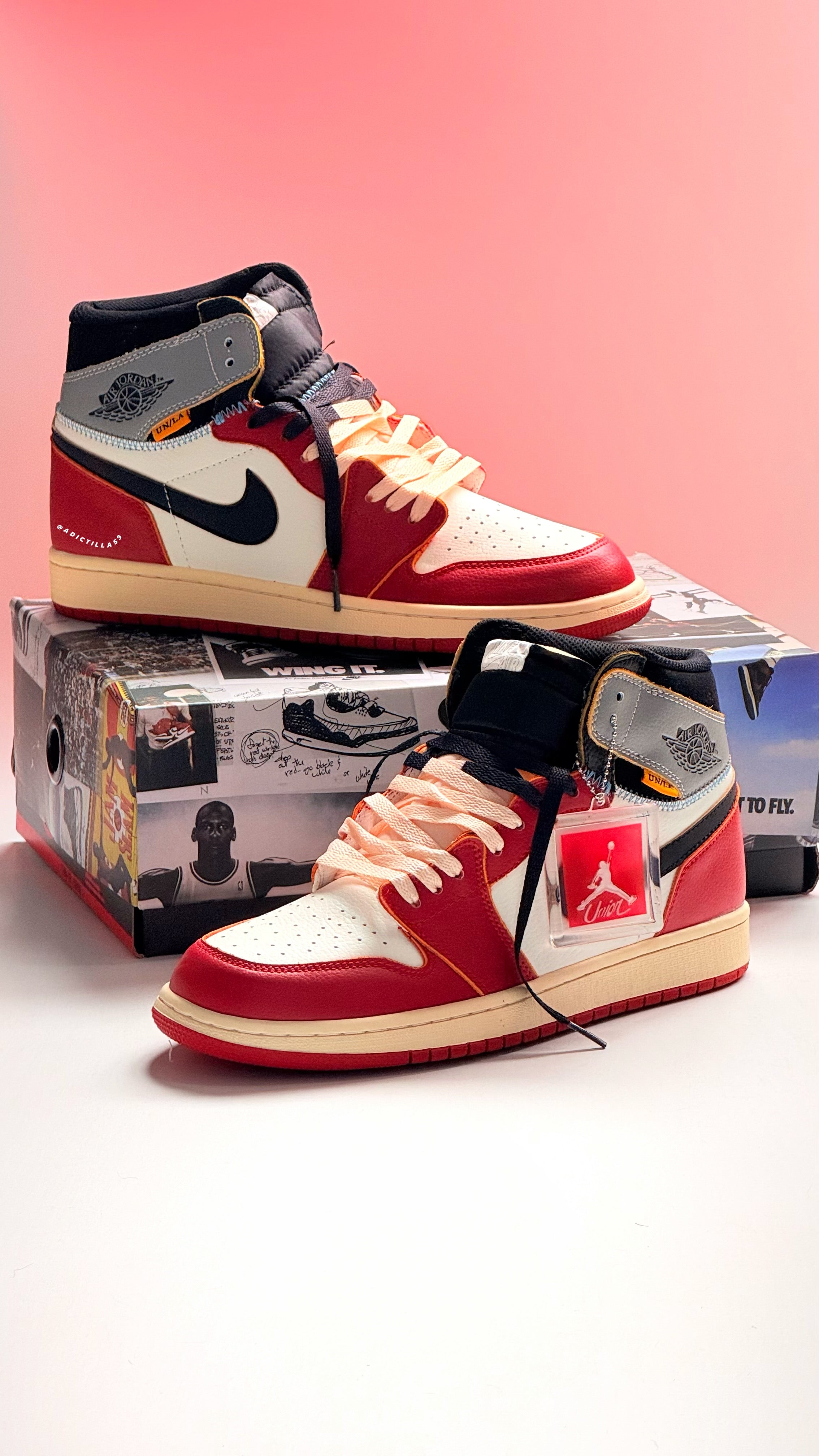 Air Jordan 1 x Union
Varsity Red and Shadow Grey