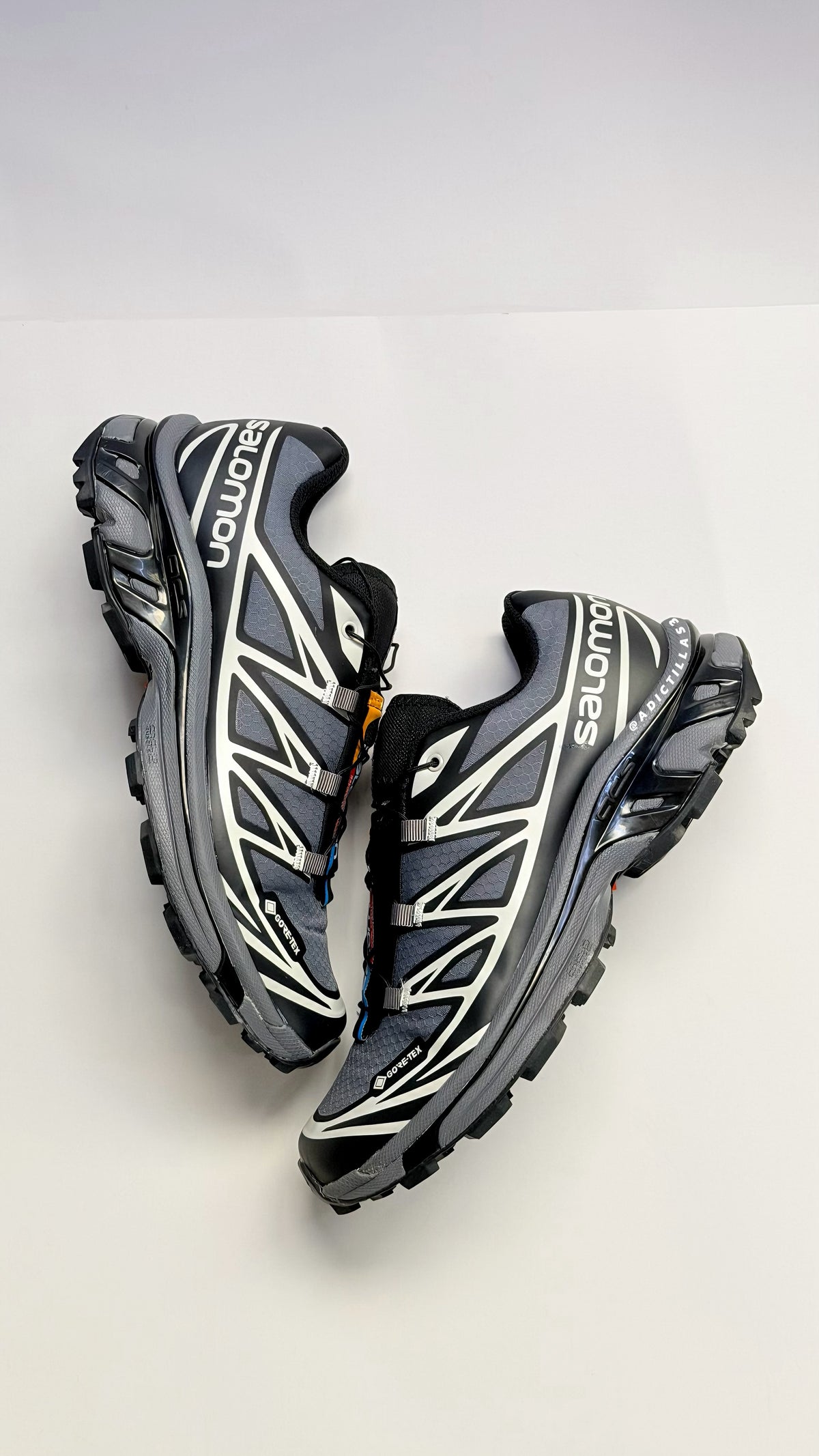 Salomón XT-6