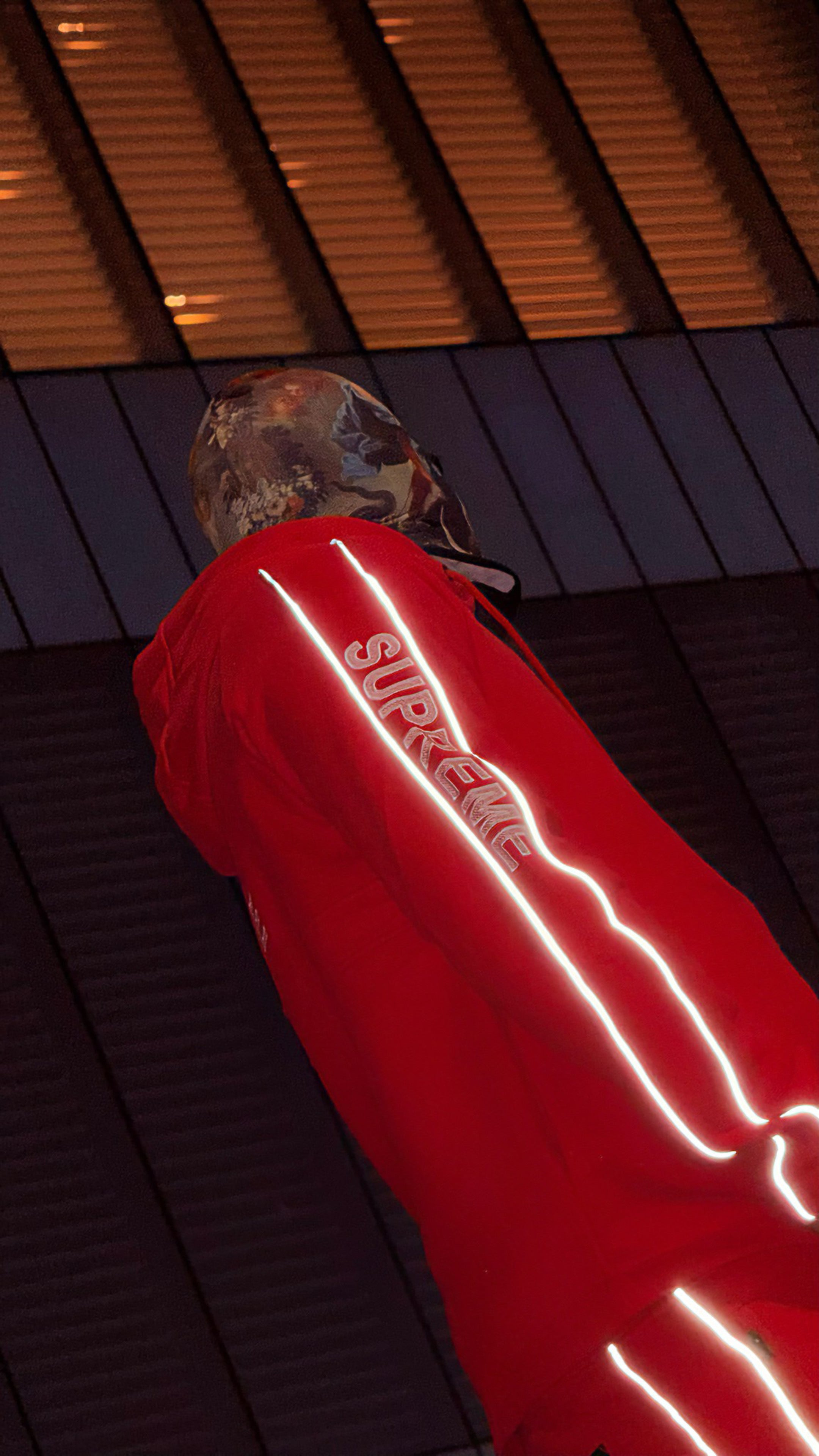 Sudadera Supreme Reflective