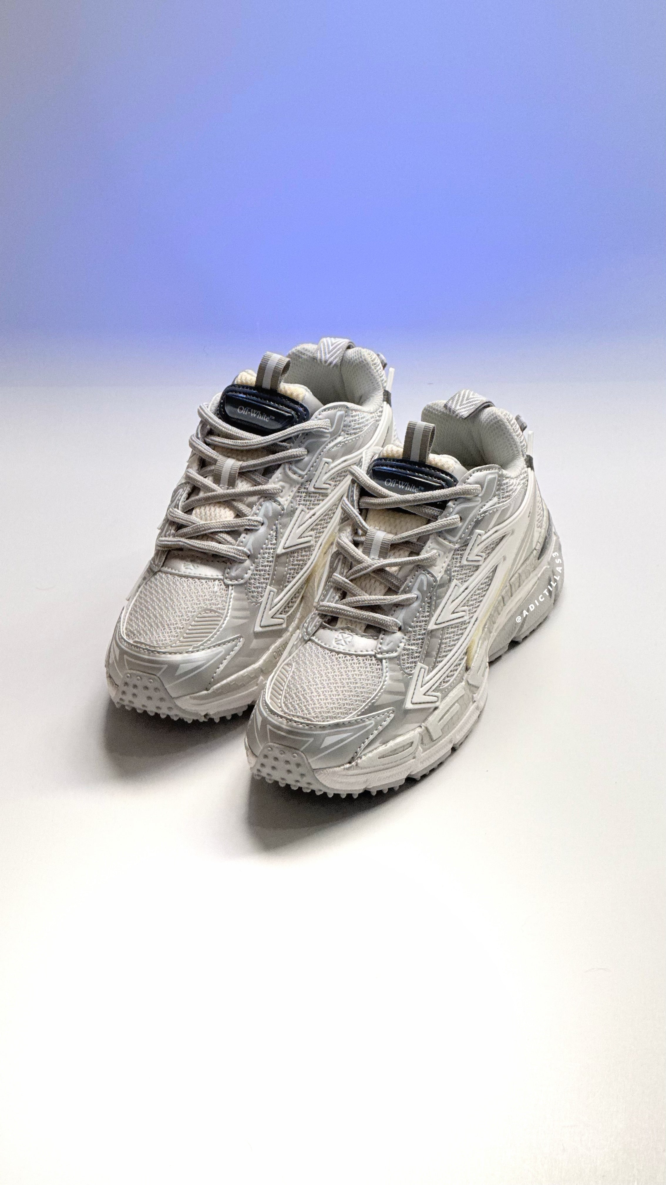 Off White Be Right Back