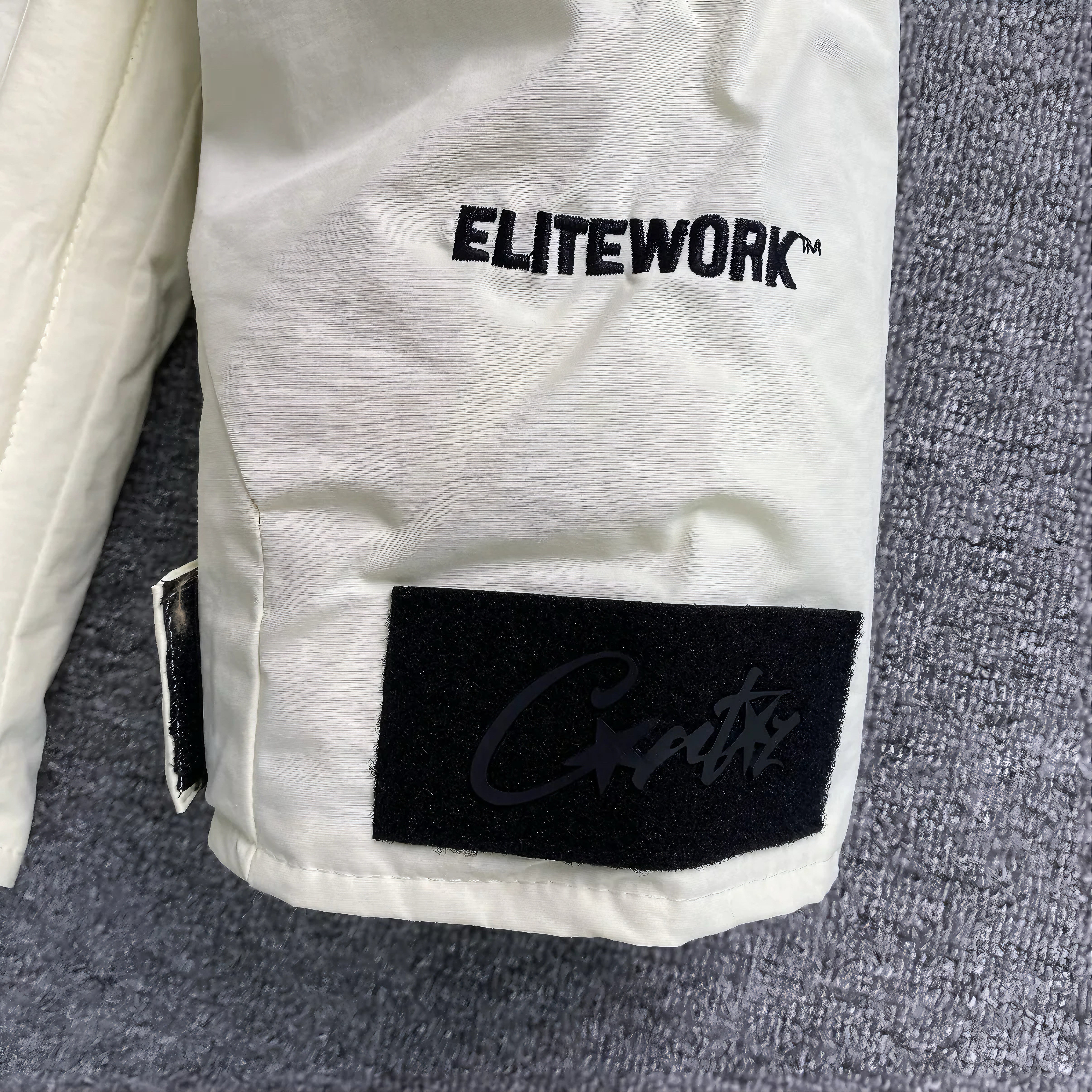 CORTEIZ BOLO B.I.G JACKET CREAM