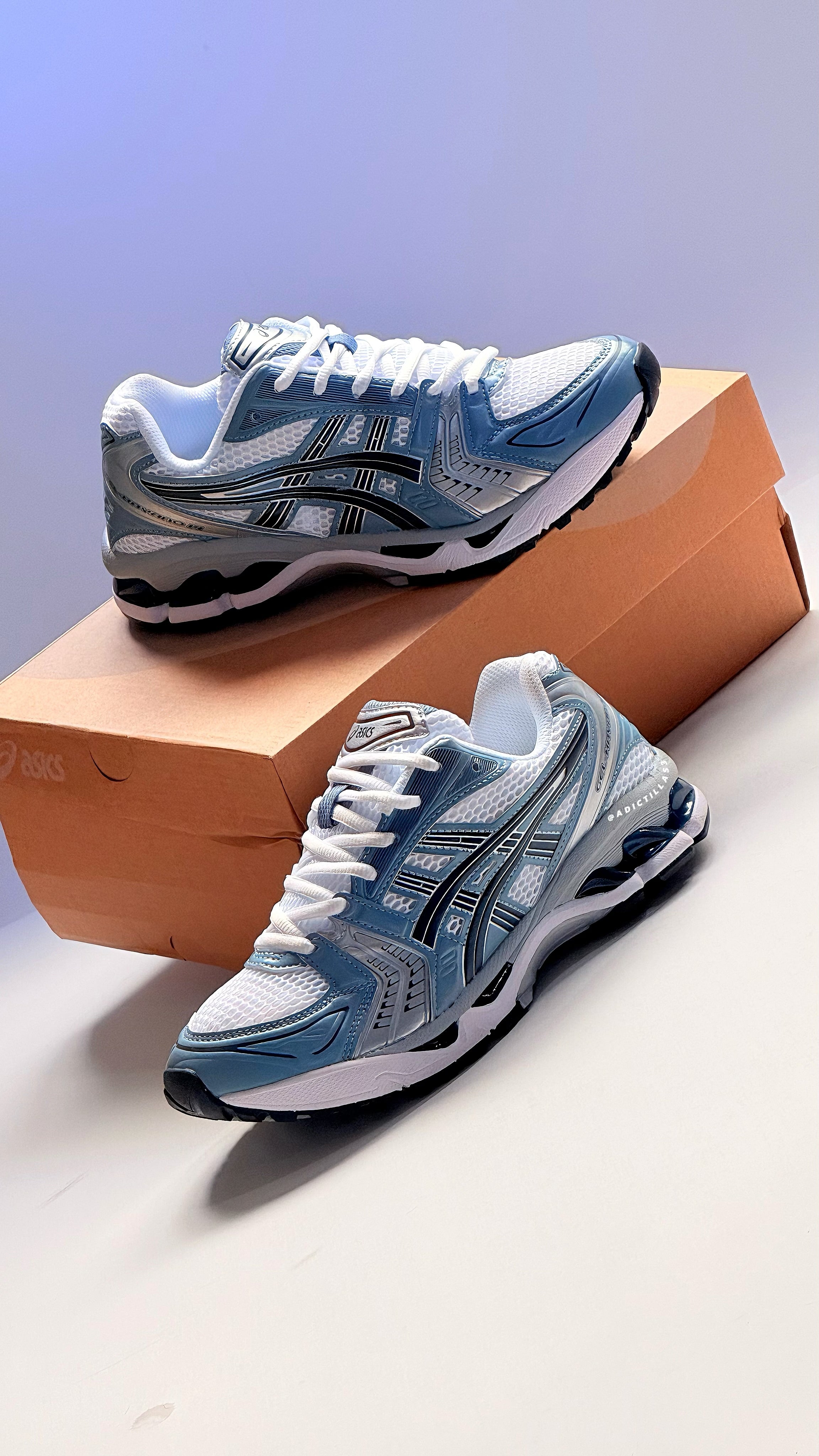 Asics Gel Kayano 14 ASICS
tenis "White Fjord Grey"