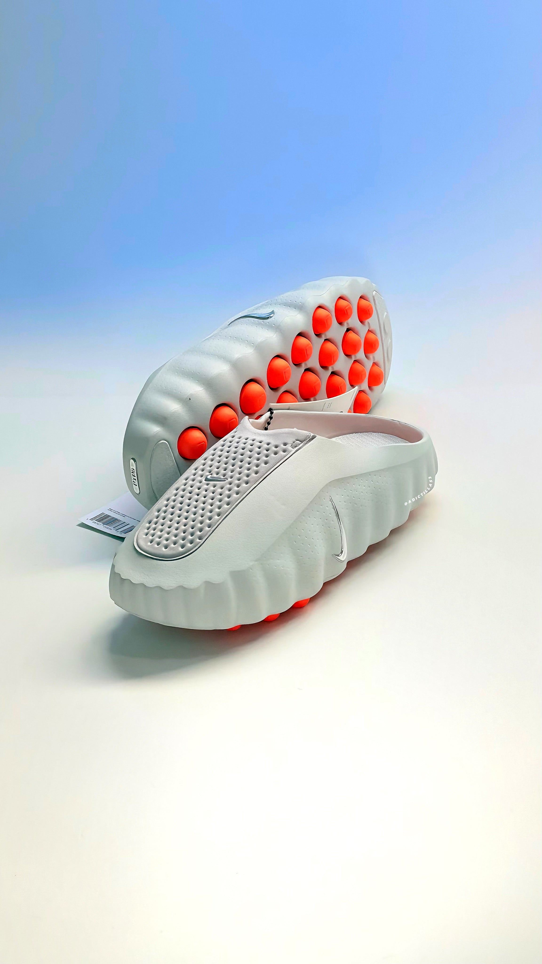 Nike Mind 001
