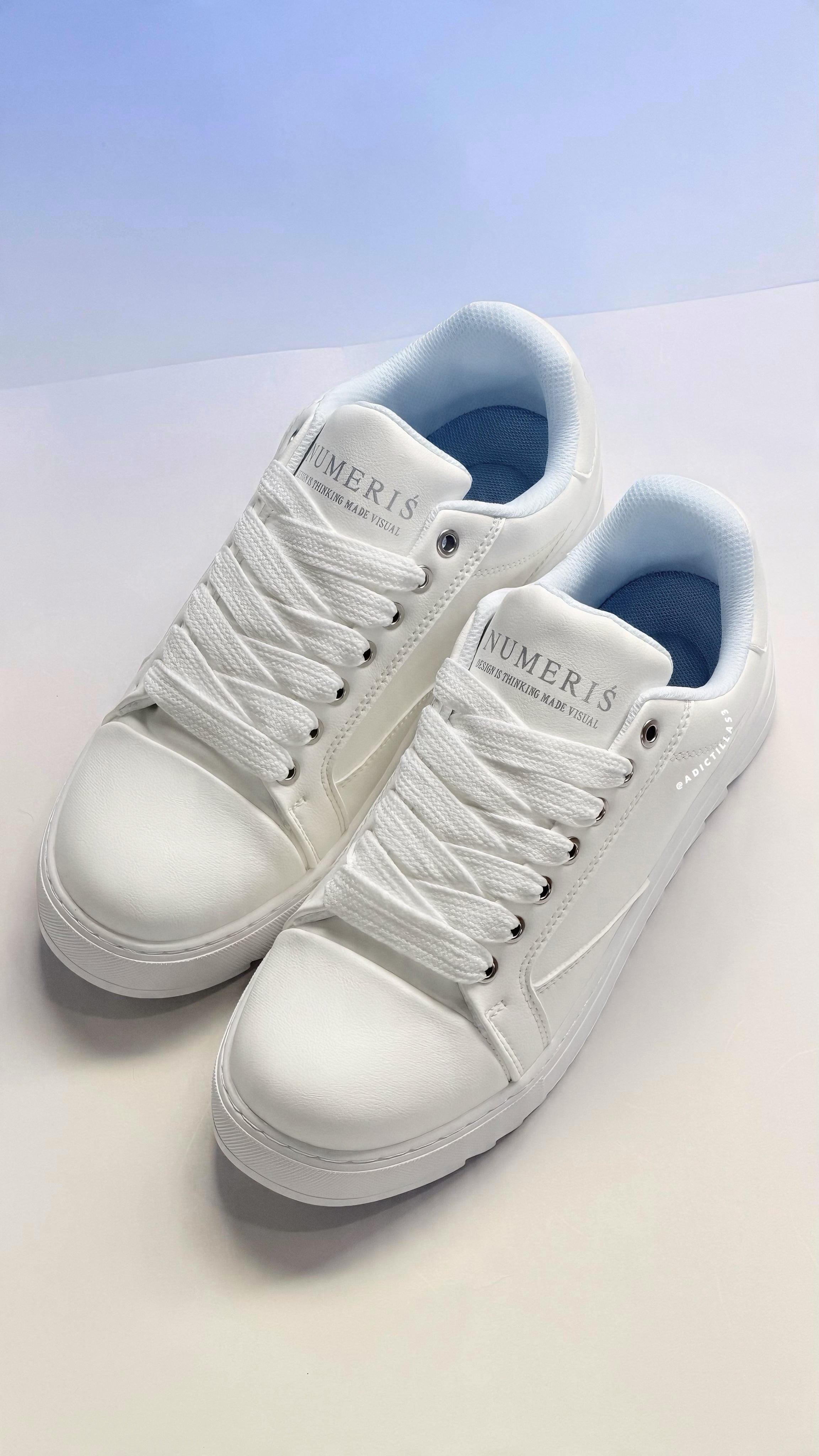 Numeris Sneakers