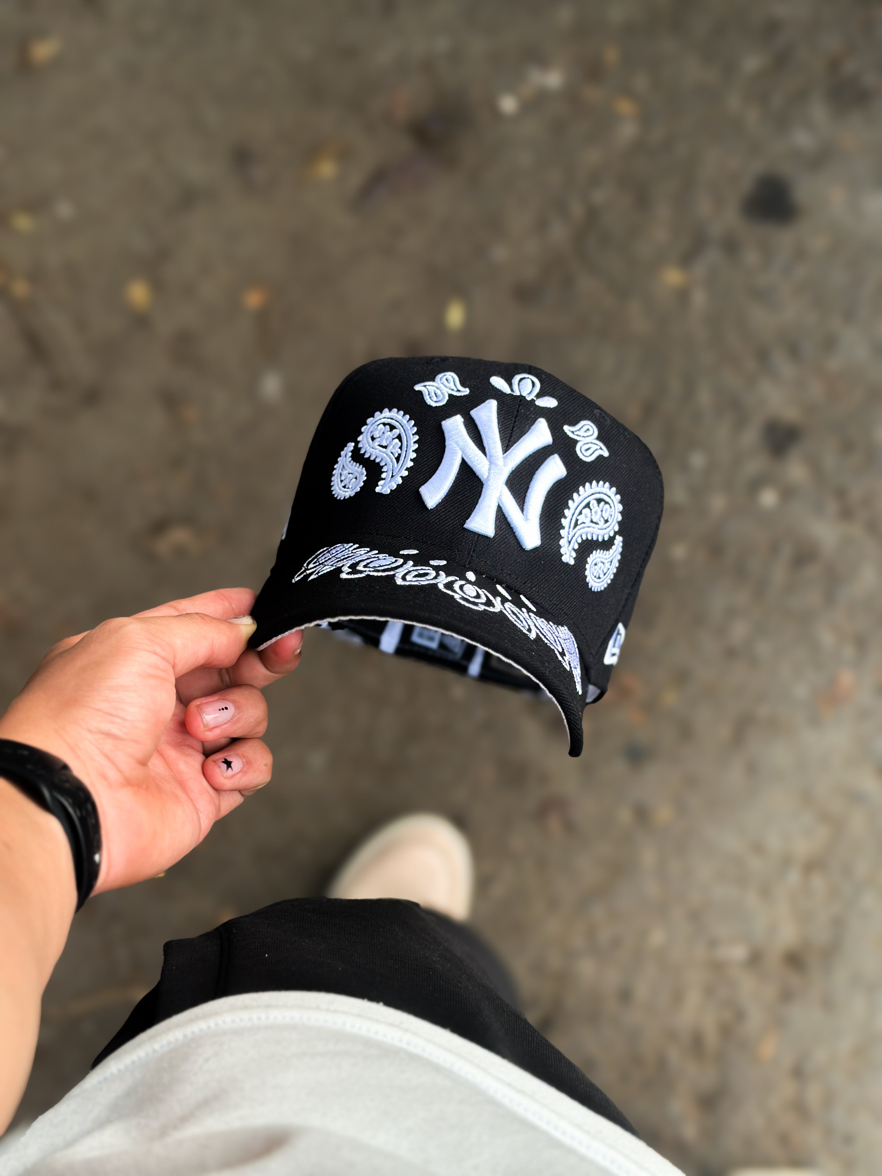 59Fifty New York Yankees Paisley Negro