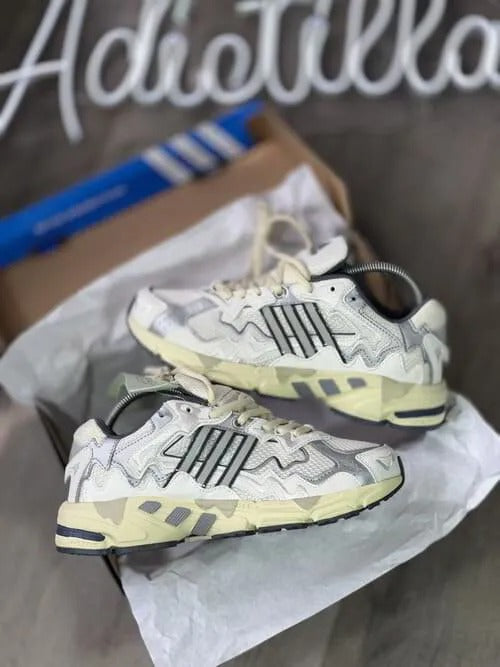 ADIDAS RESPONSE CL BAD BUNNY