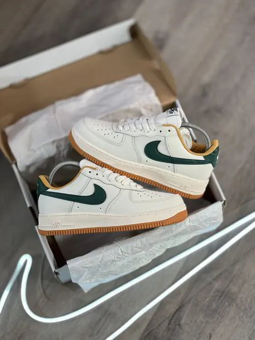 AIR FORCE 1 cream white