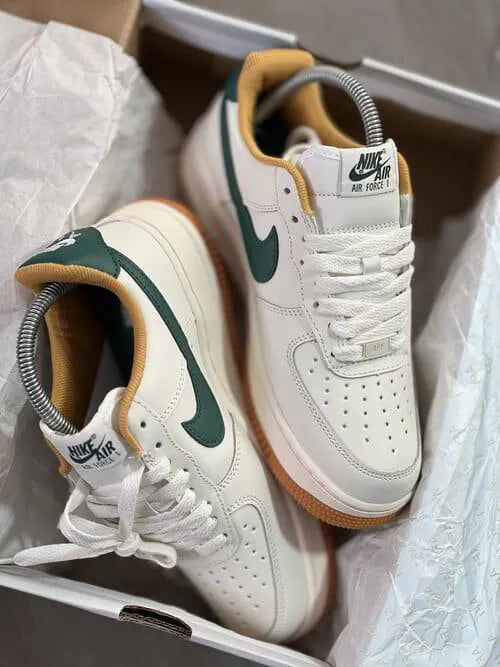 AIR FORCE 1 cream white