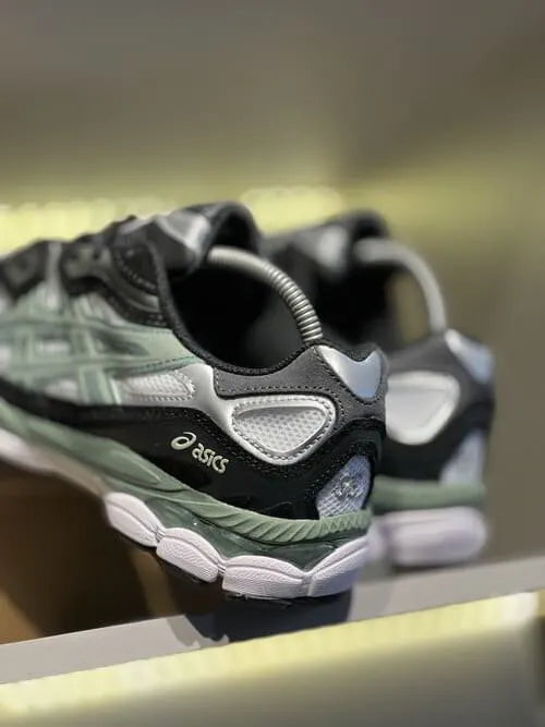 ASICS GEL NYC GREEN
