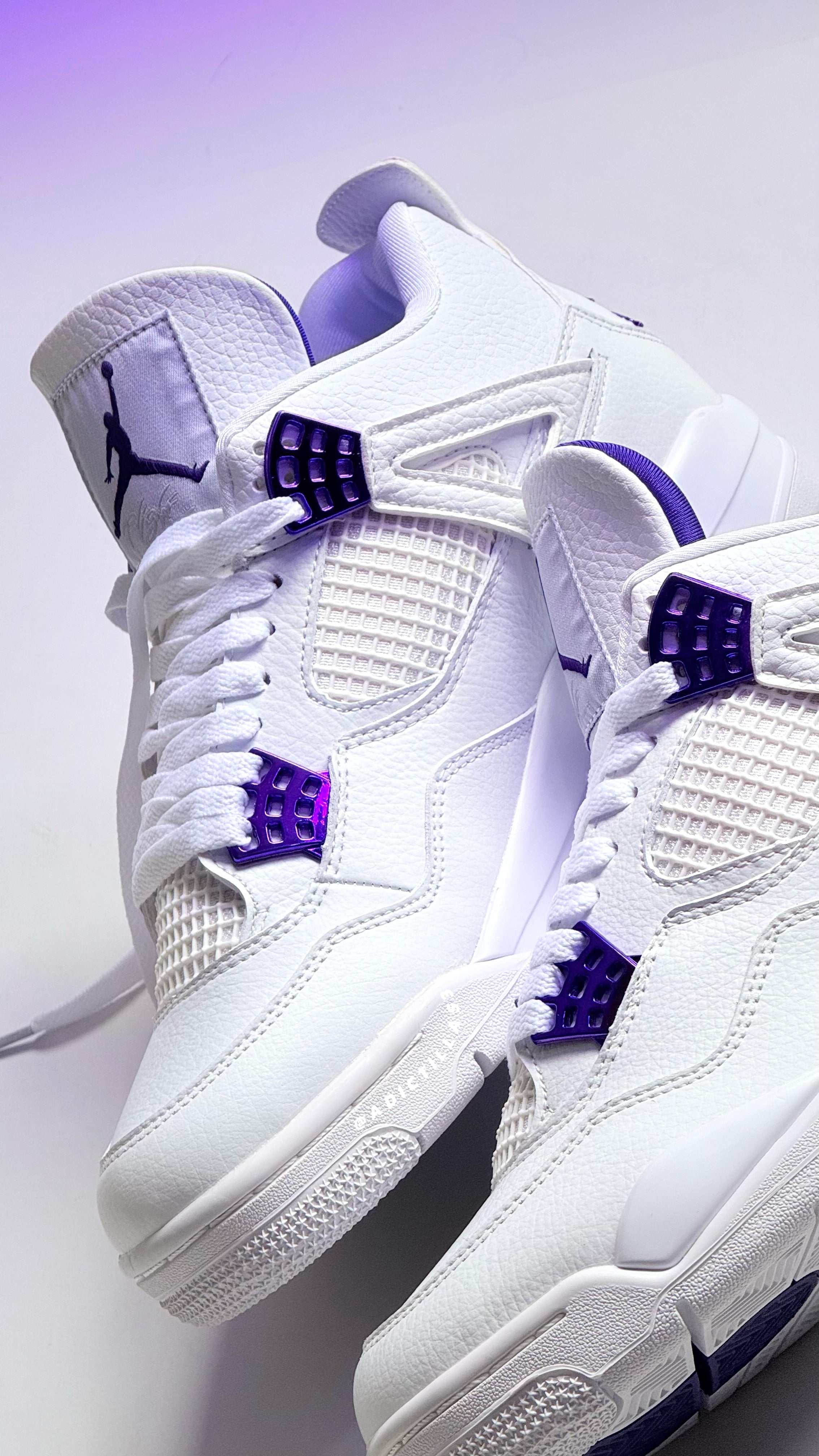 Air Jordan 4 “ Metallic Purple “