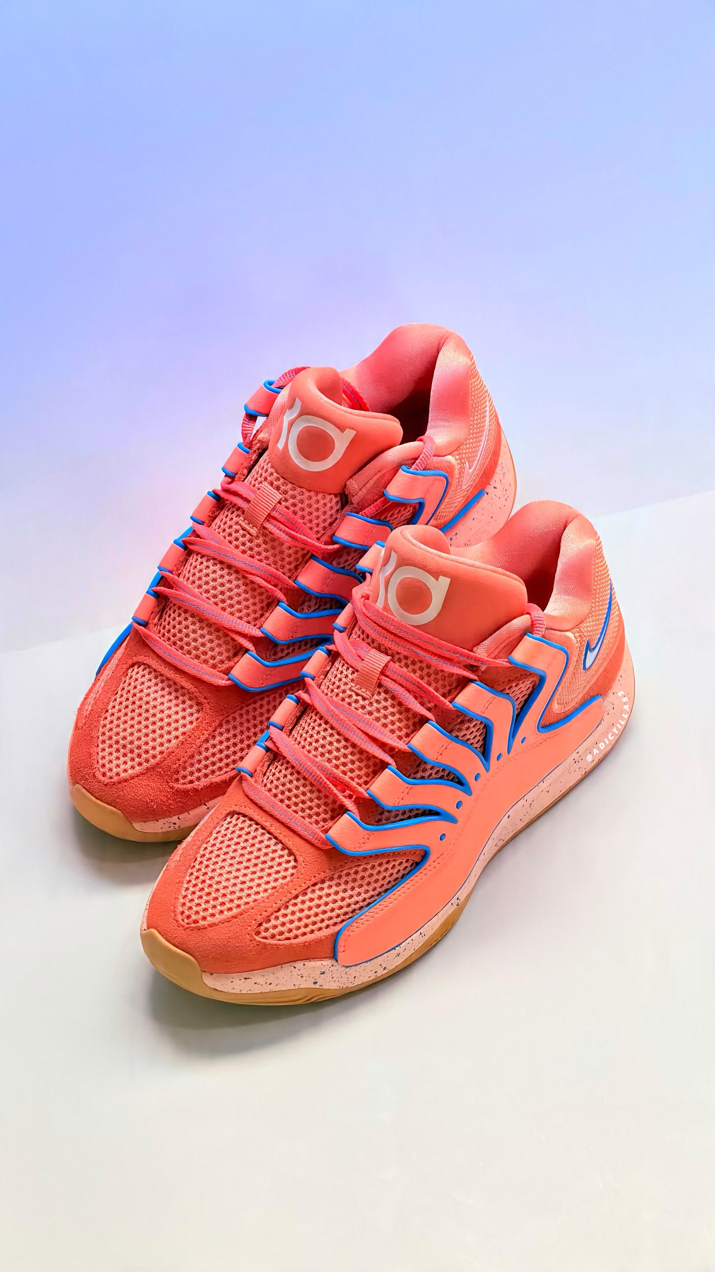KD 18 "Atomic Pink / Light Wild Mango”