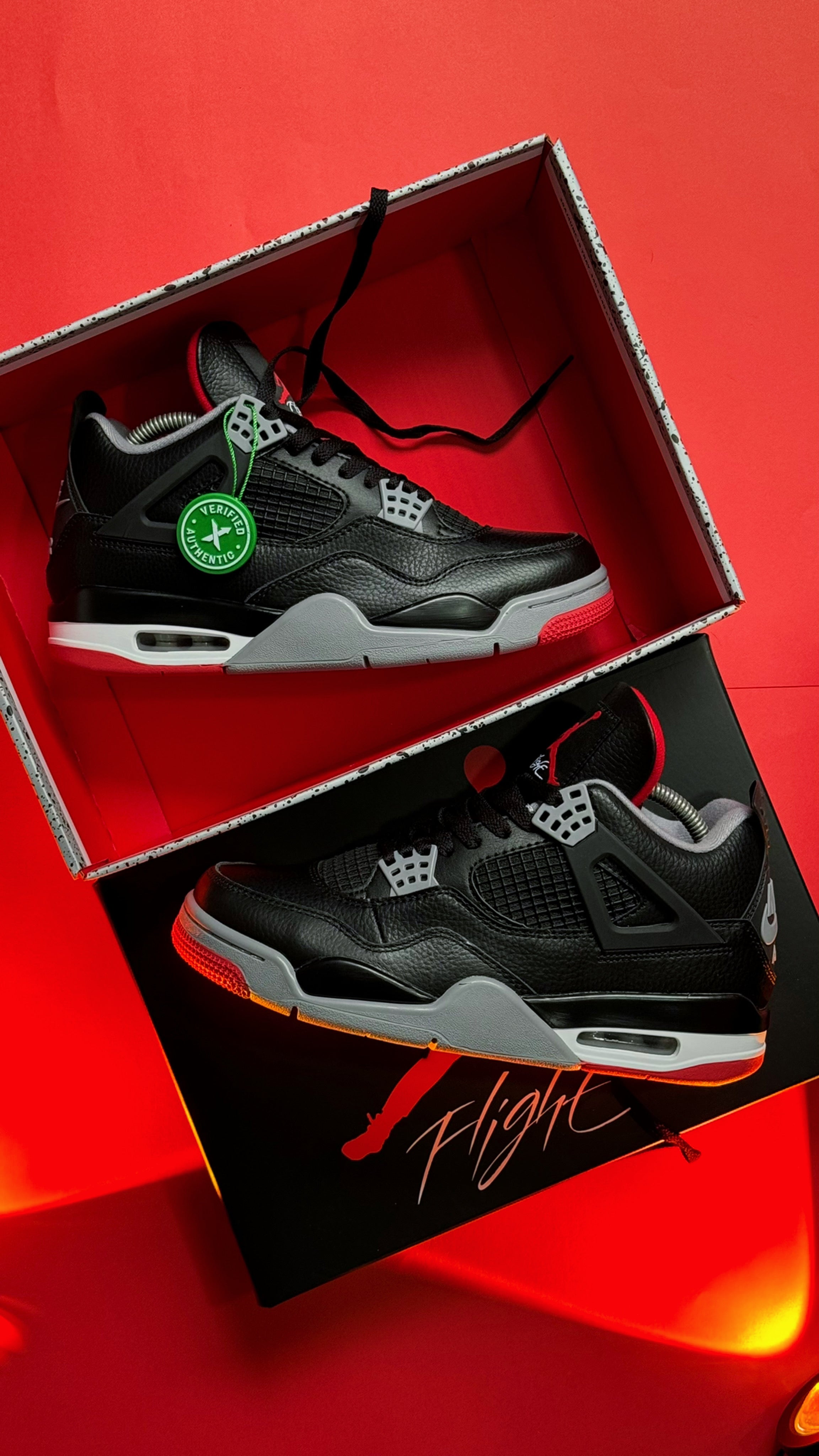 Air Jordan 4 Bred Remained