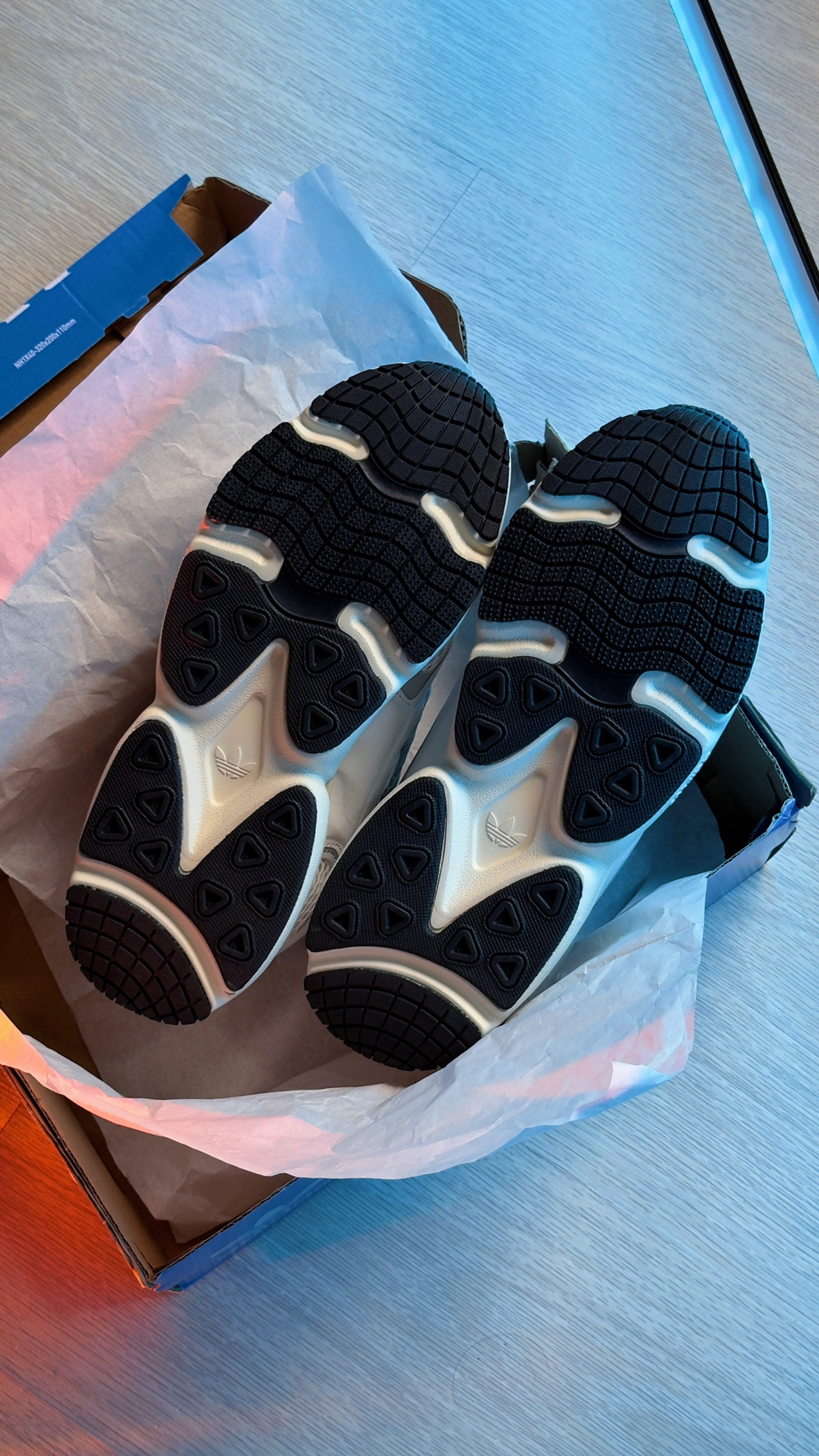 Adidas OZMILLEN