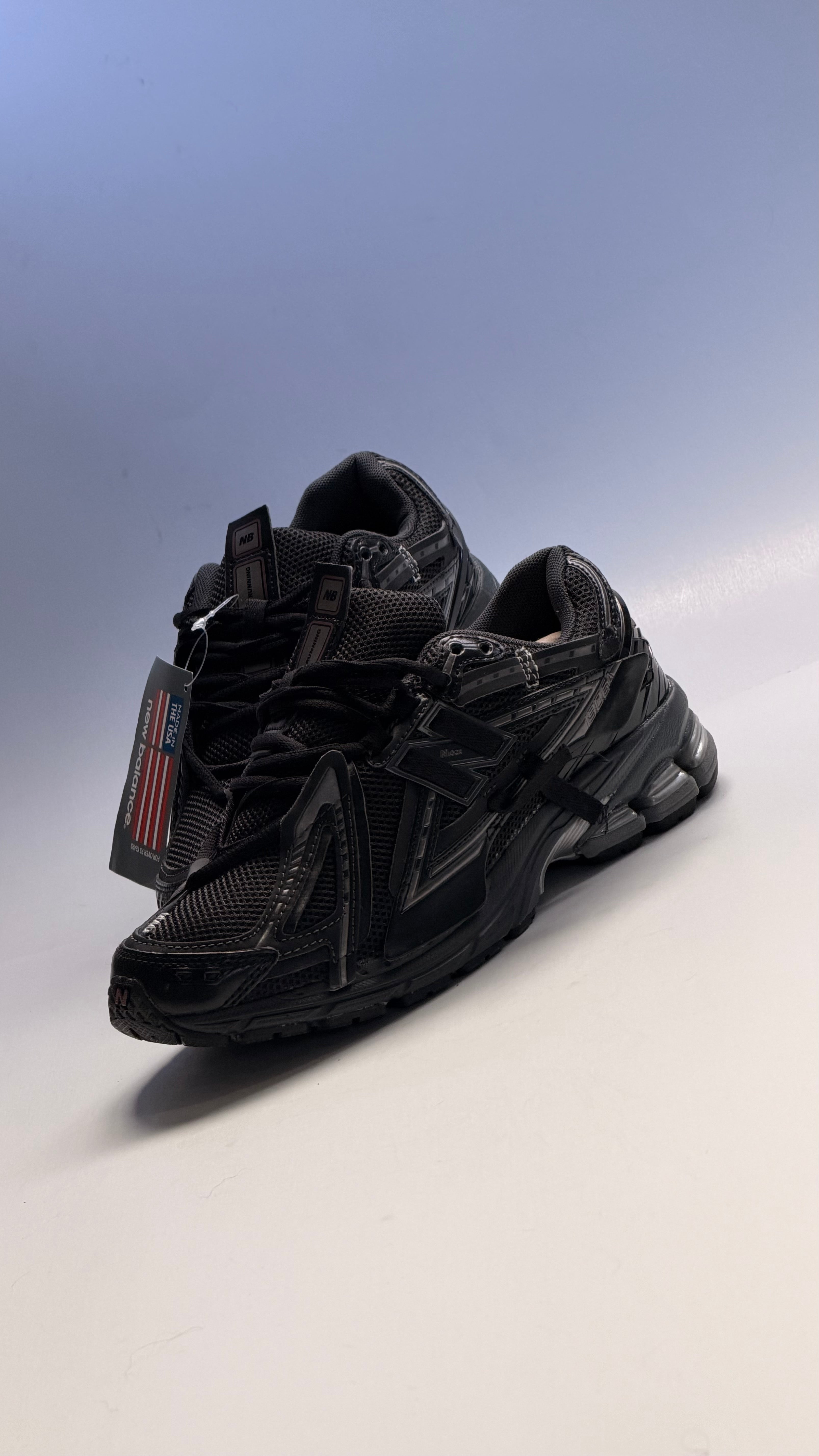 New Balance 1906A Negro