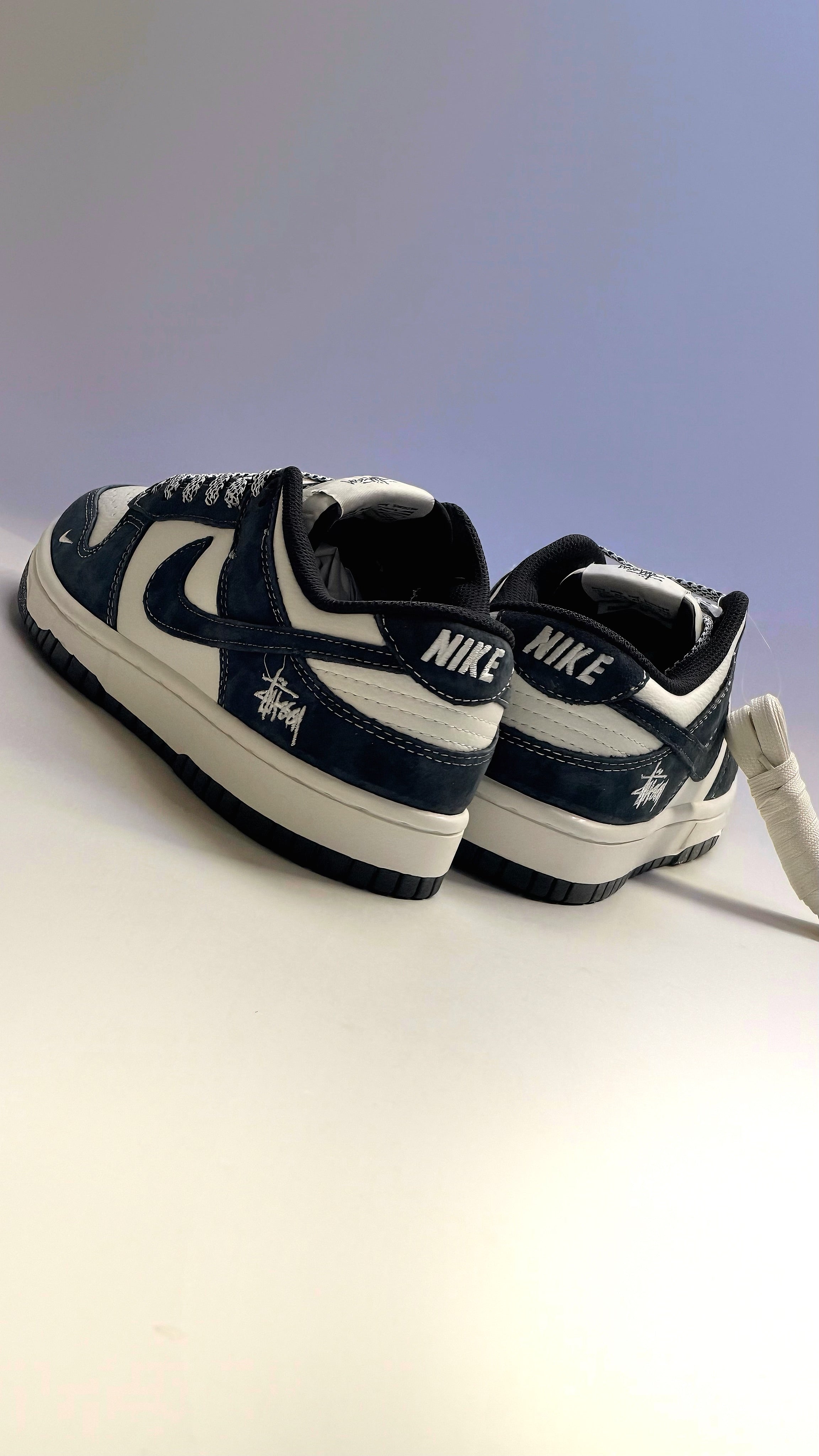 Nike SB Dunk Low Stüssy