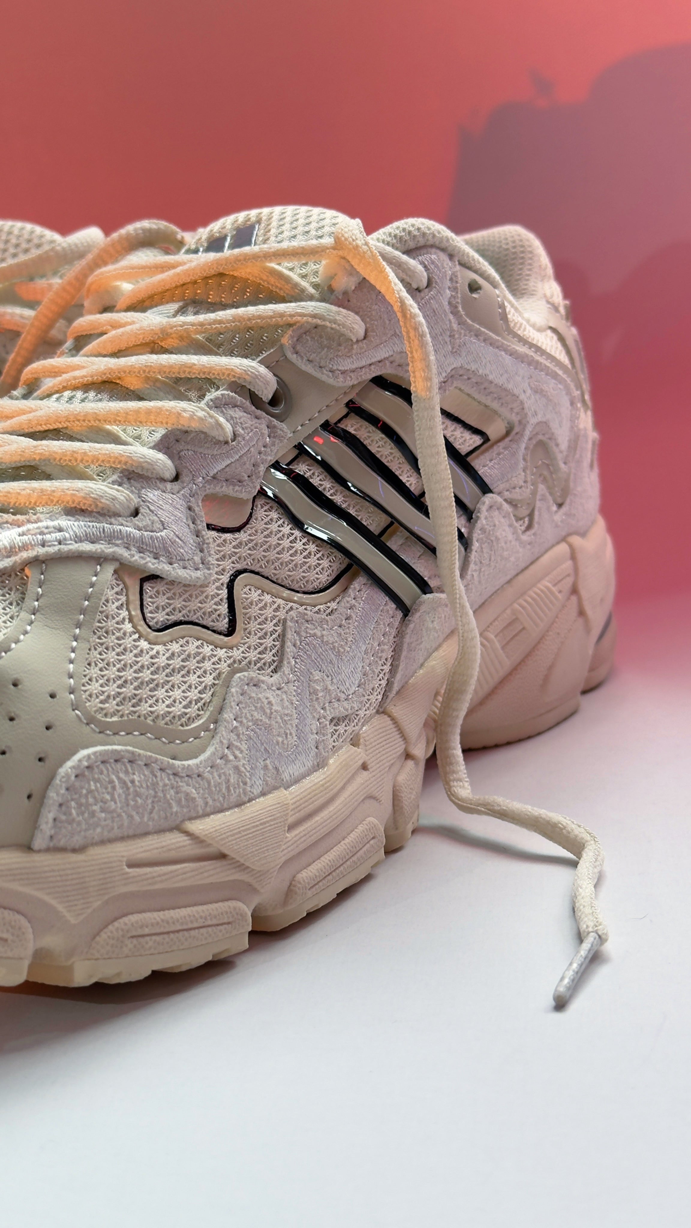 Adidas Response Cl x Bad Bunny Wonder White
