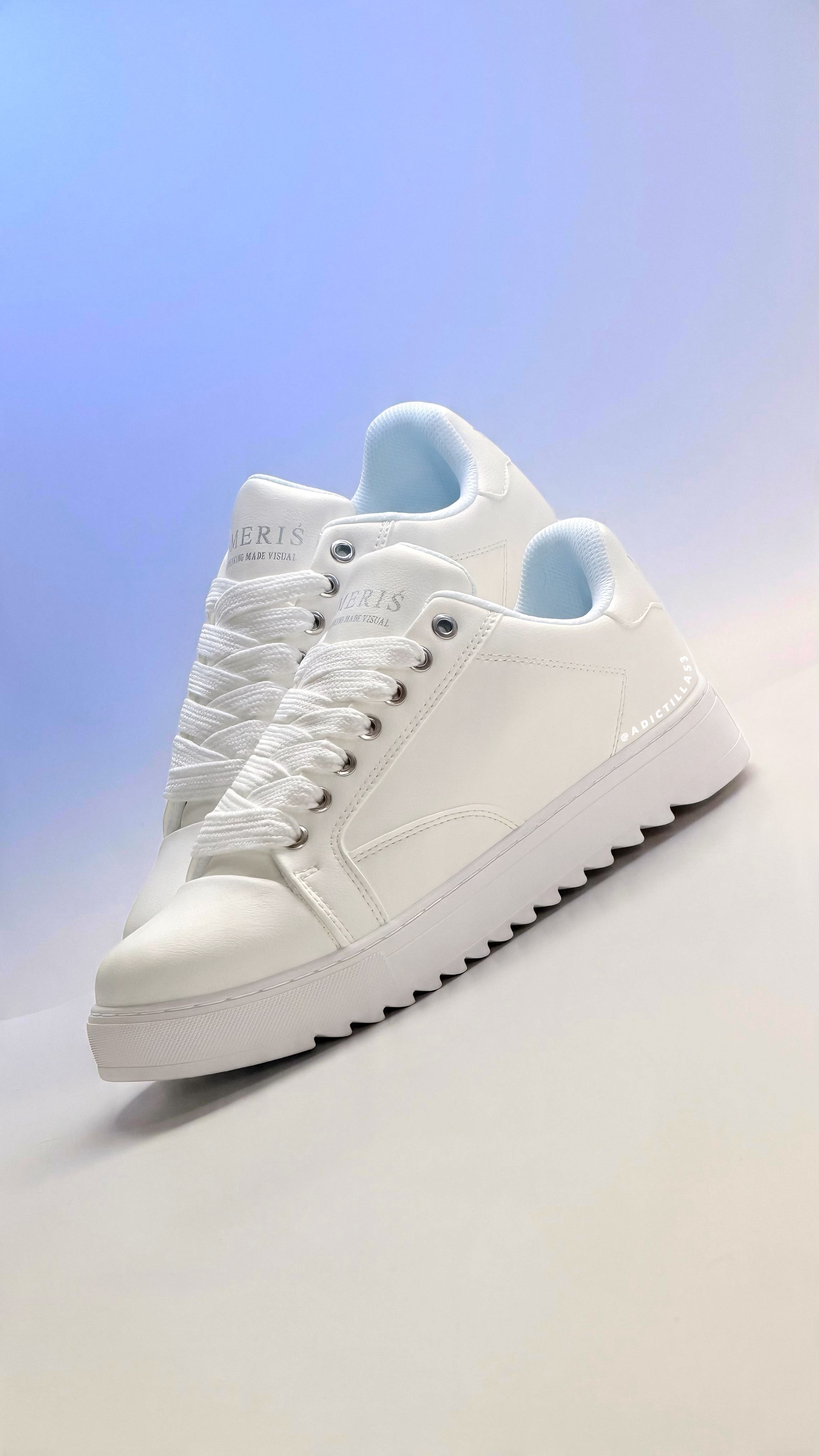 Numeris Sneakers