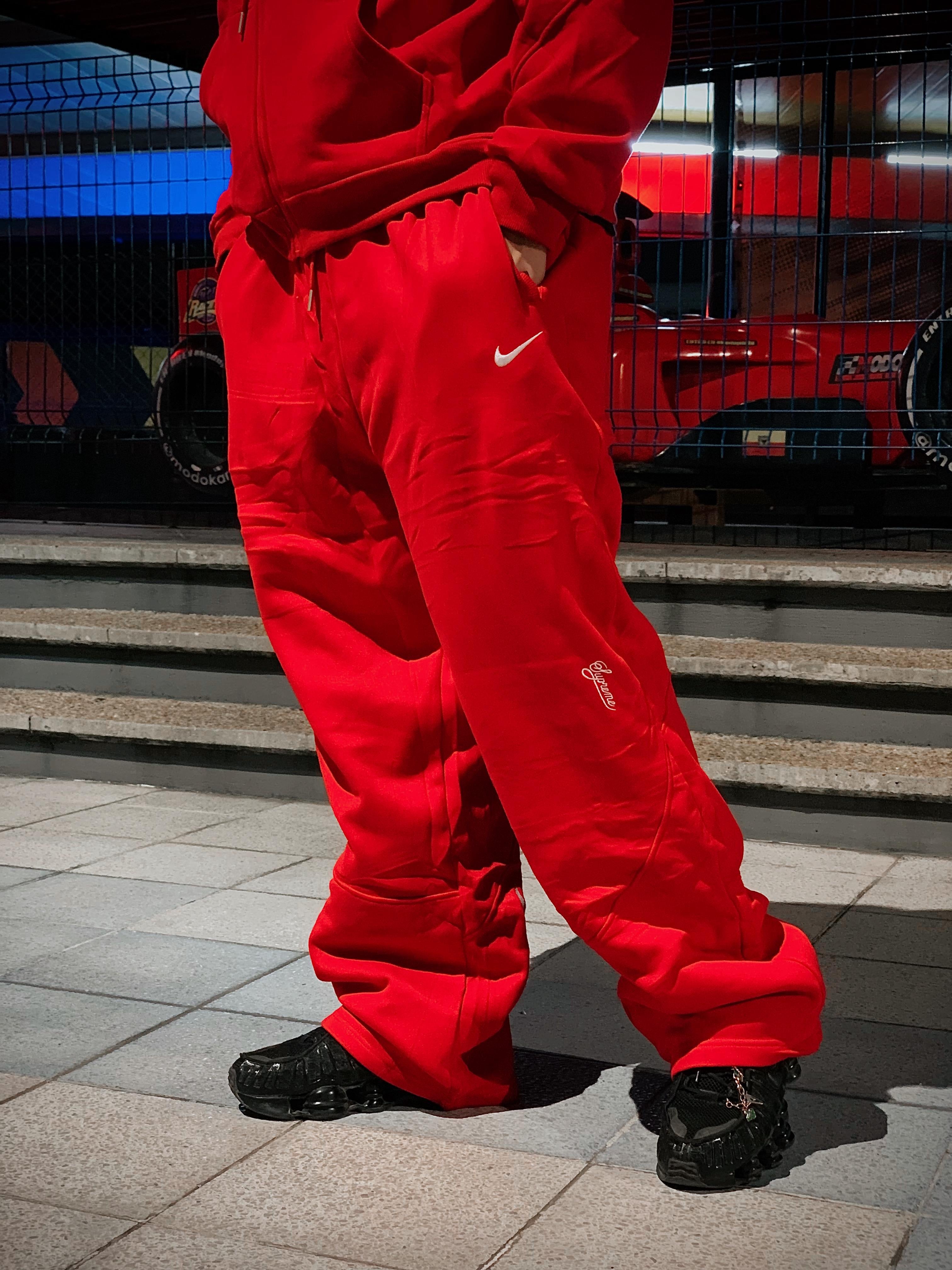 Nike Supreme Airmax