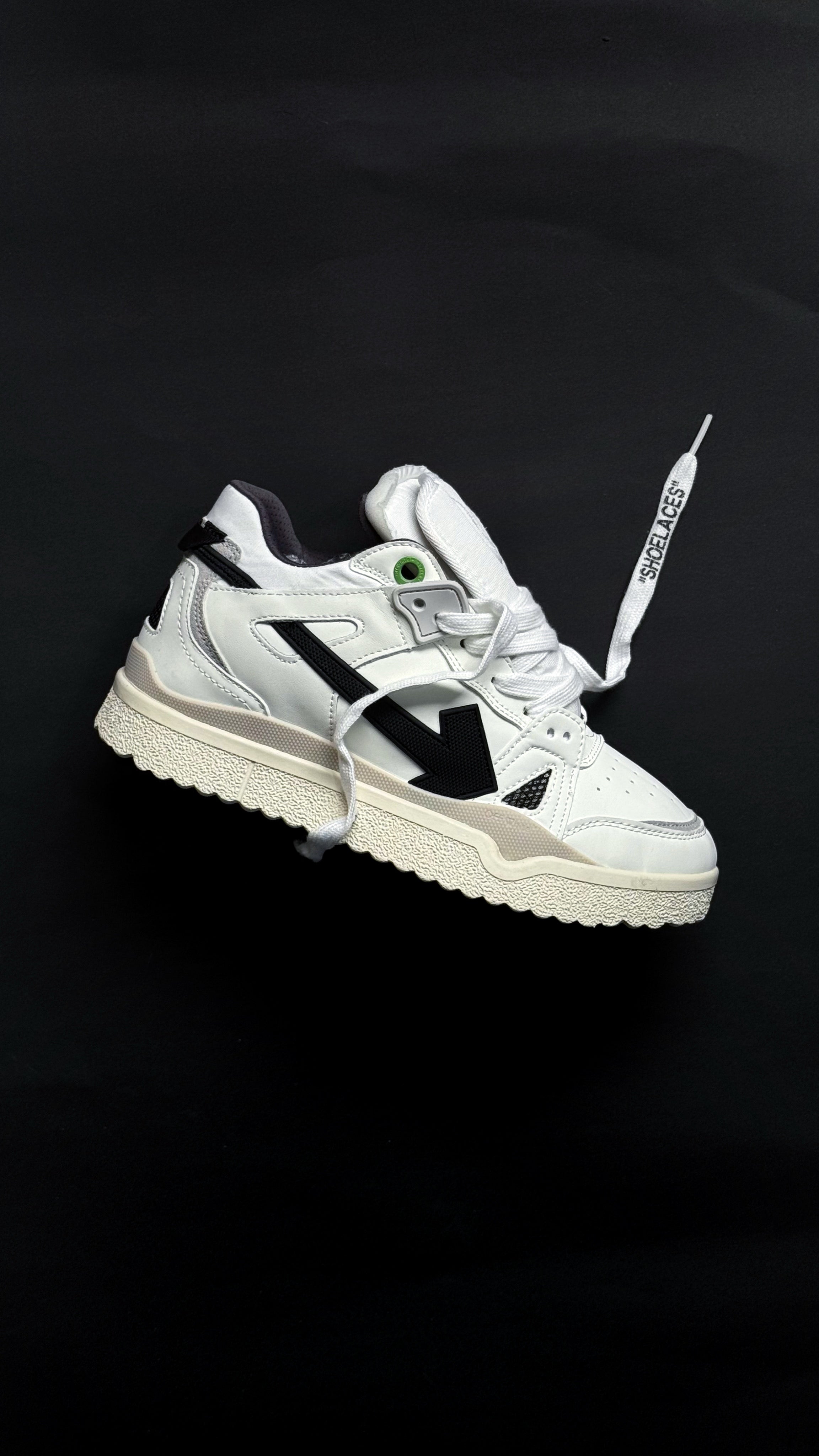 Off-White mid-top Sponge
