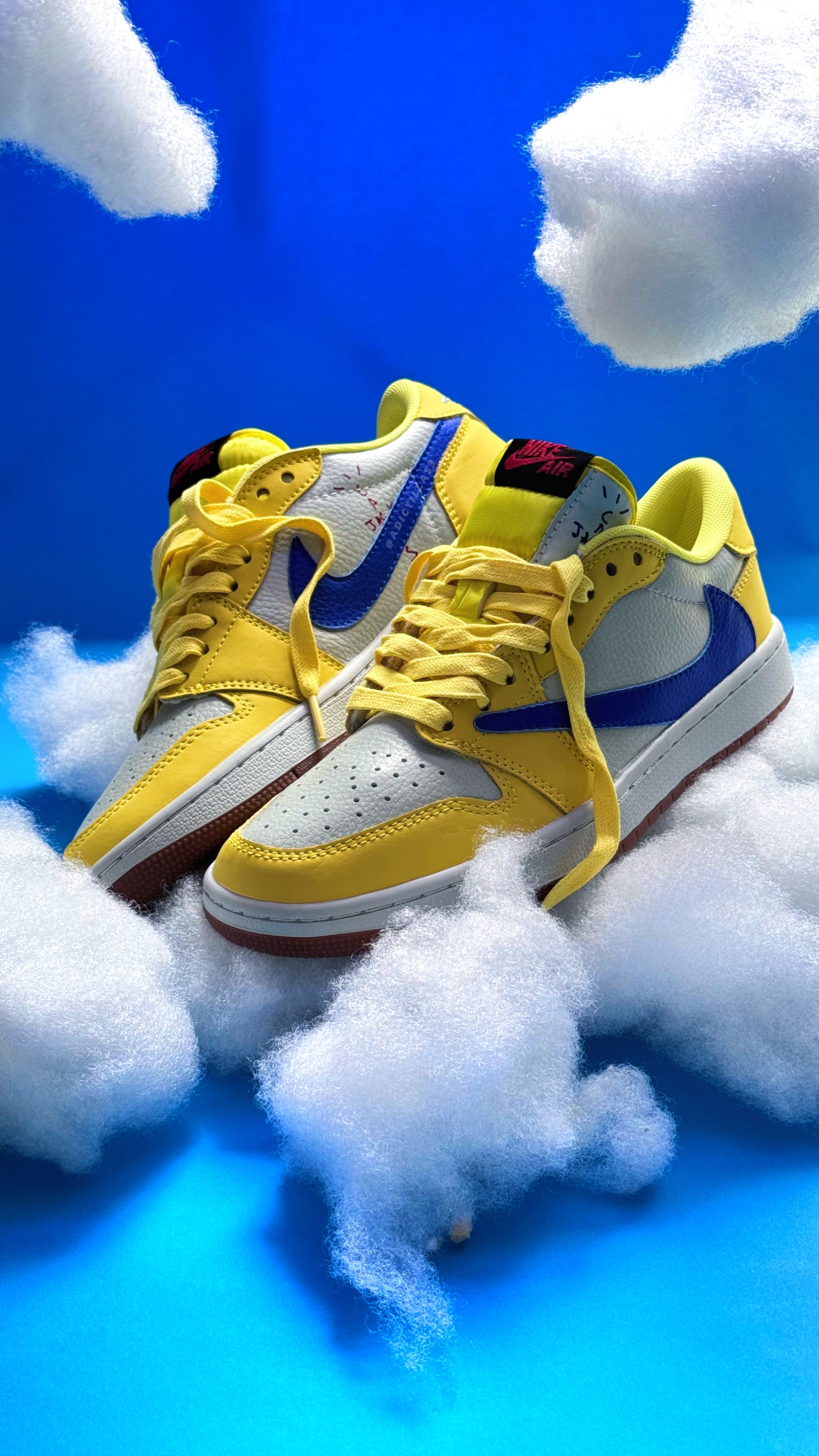 Jordan 1 Retro Low «Travis Scott Canary»