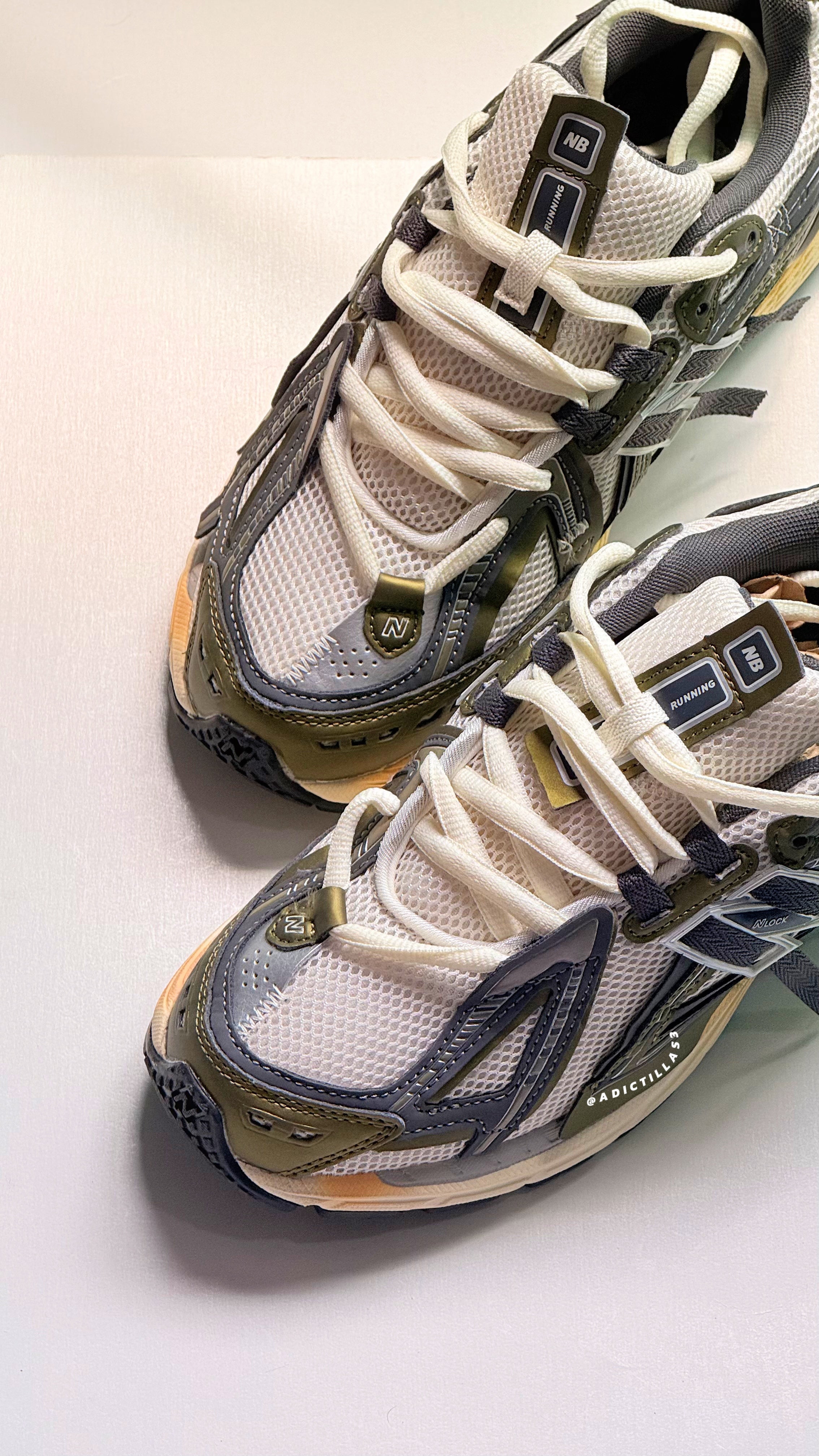 New Balance 1906A Olive Juice