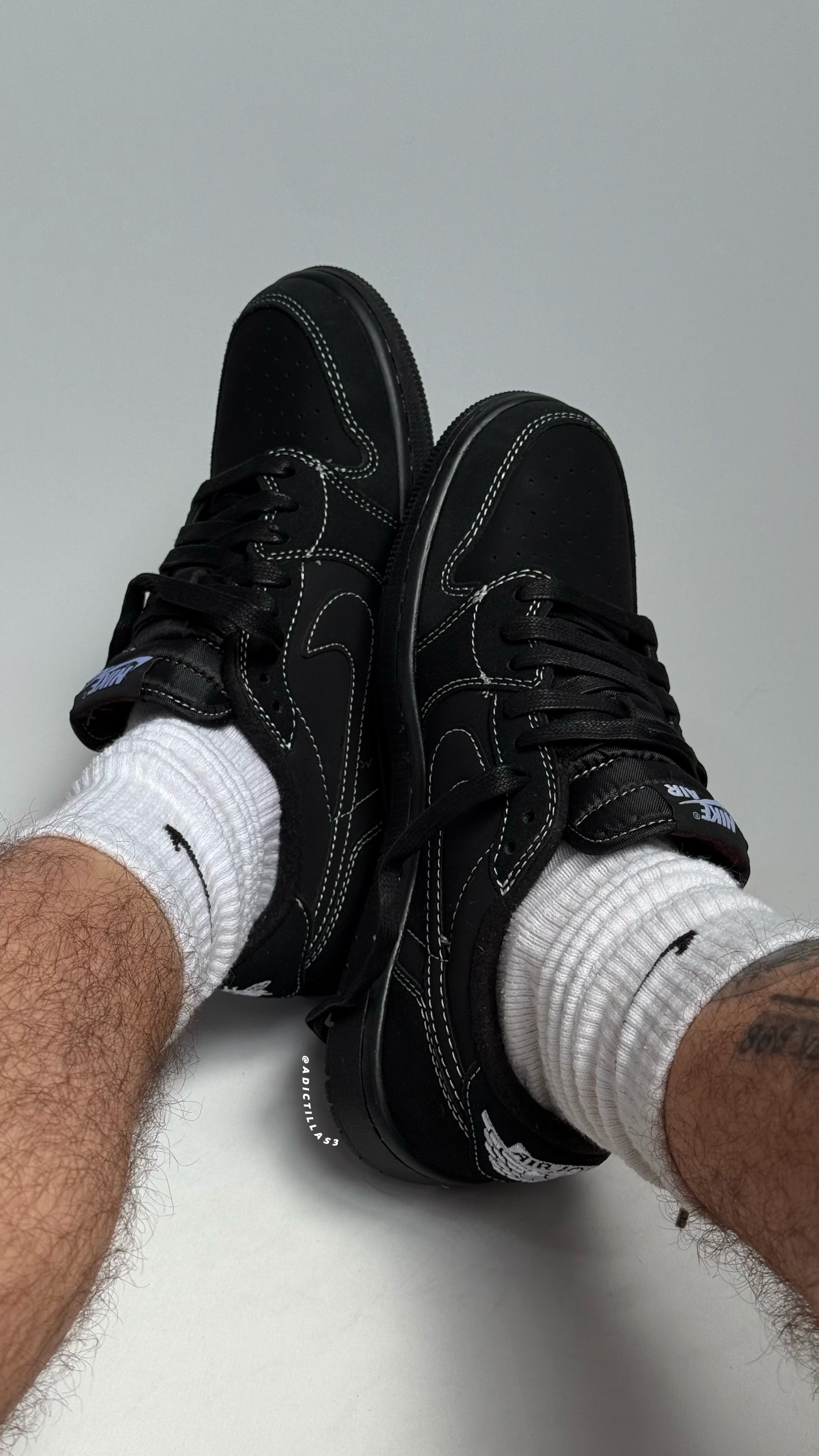 Air Jordan 1 Low Travis Scott “ Black Phantom “
